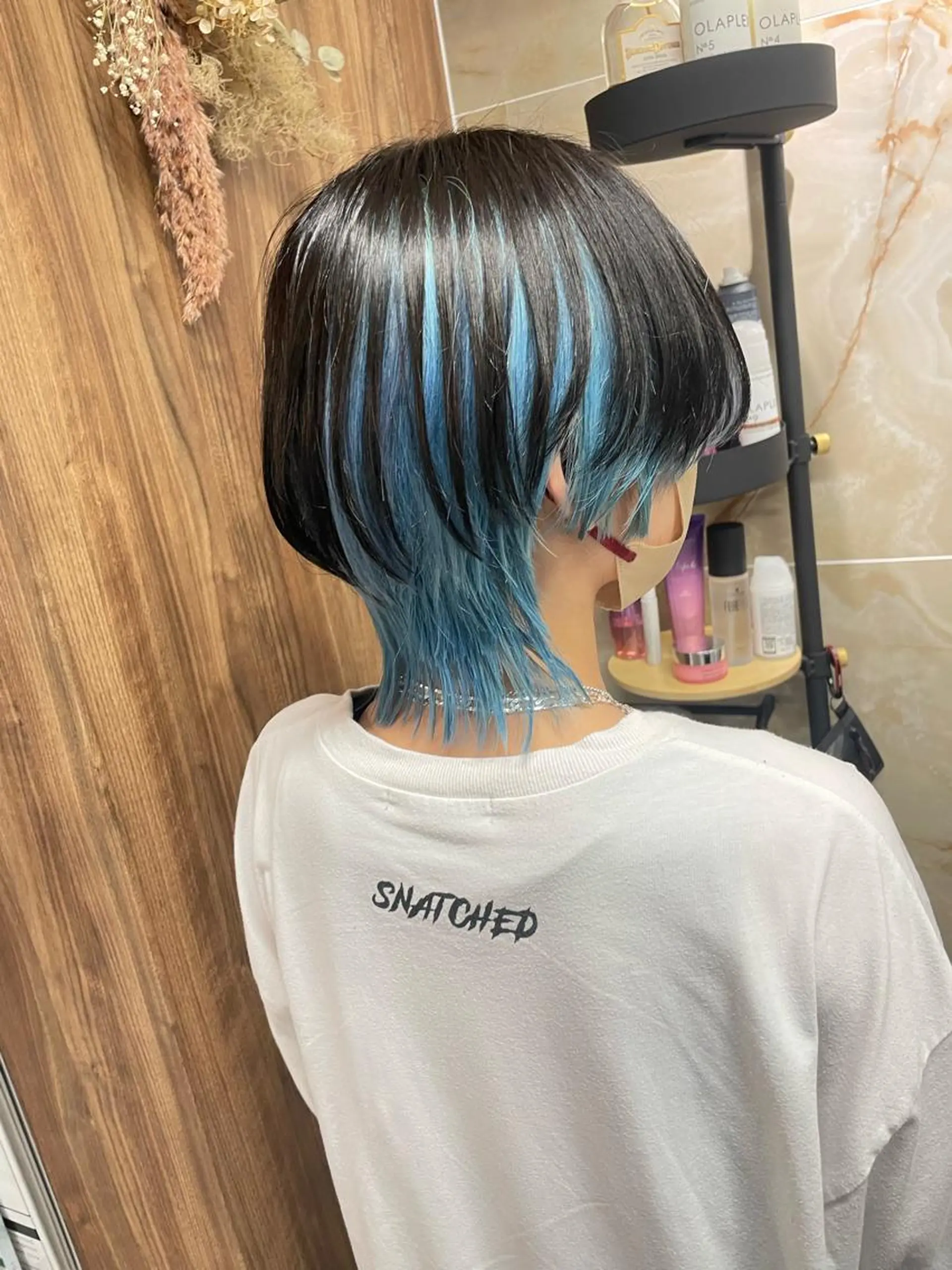 ショート カラー ヘアカラー トリートメント Lull (シェアサロンReco VIProom)所属・Lull1人美容室 バレイヤージュのヘアスタイル