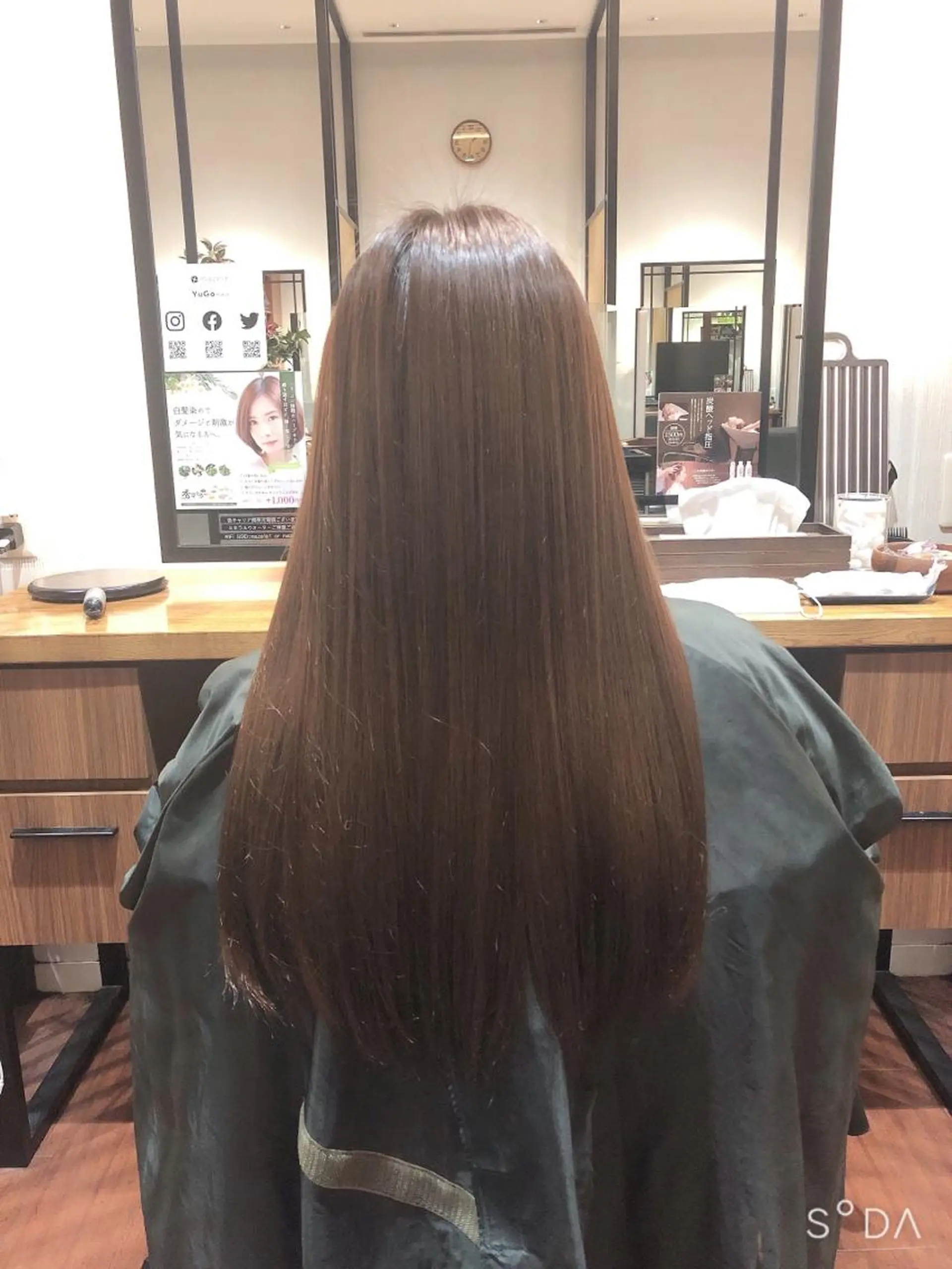 ロング 縮毛矯正 トリートメント 髙田 千華 レディースカットのヘアスタイル
