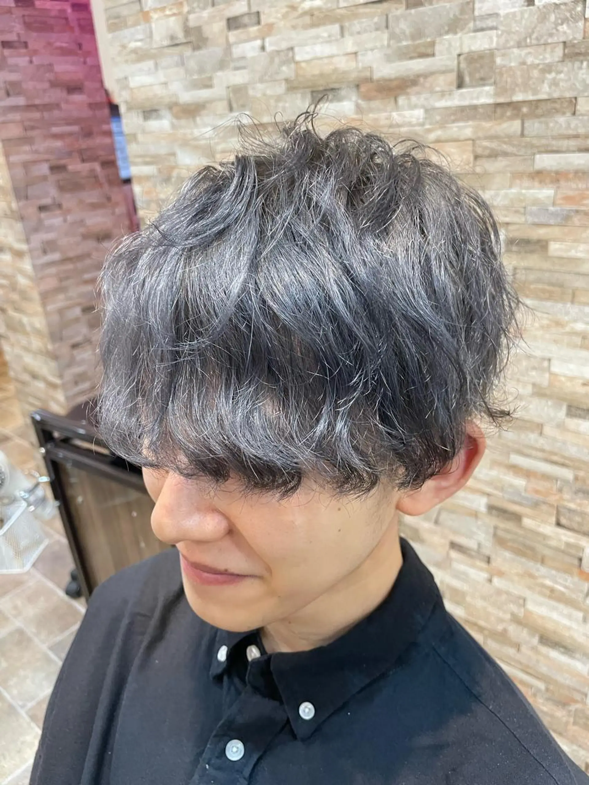 ショート SALOWIN心斎橋Suite店所属・ブリーチ毛にもできる 縮毛矯正|鷹司郎のヘアスタイル