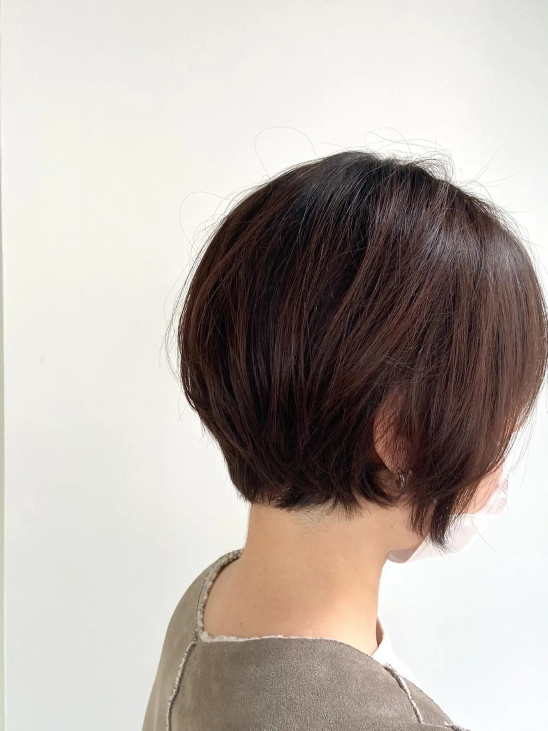 ショート カラー 30代からの大人 ショートのヘアスタイル