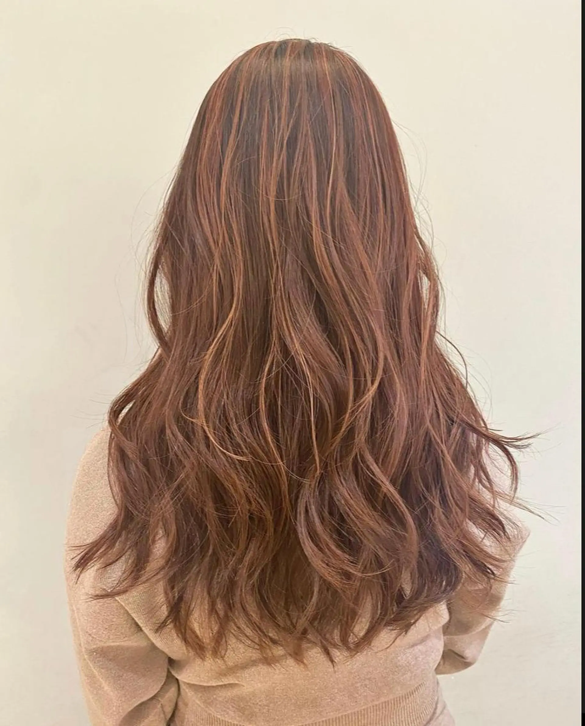 ロング カラー ブラウンカラー オレンジ オレンジブラウン 【韓国艶カラー🎀】 添田 菜摘のヘアスタイル