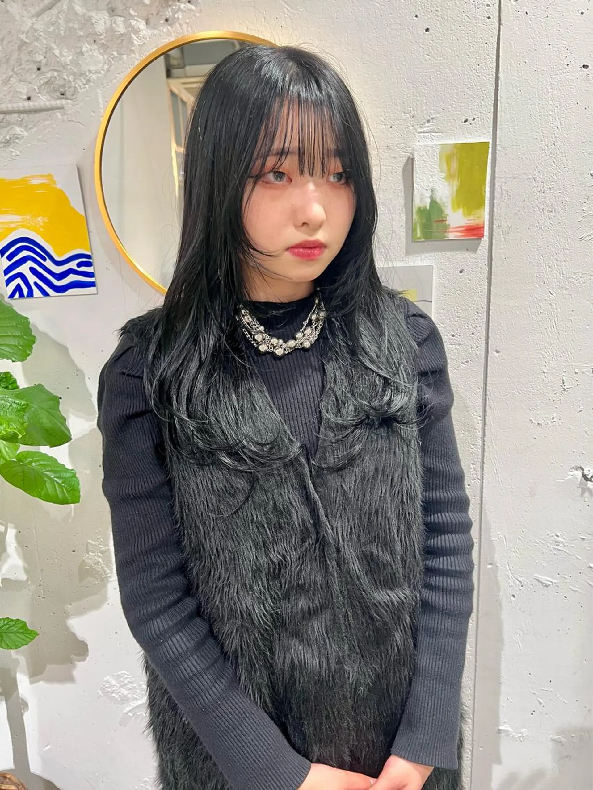 ロング カット 石井 菜々のヘアスタイル