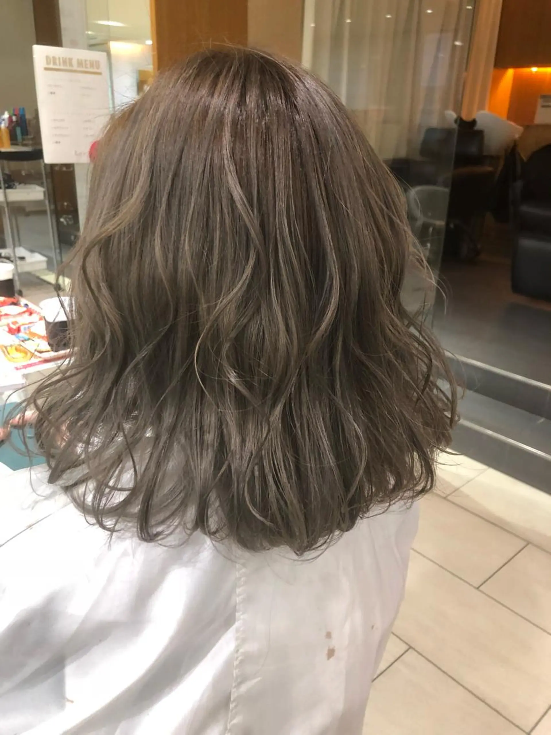 ミディアム カラー ベージュカラー ダブルカラー ブリーチ/髪質改善 前田志穂のヘアスタイル