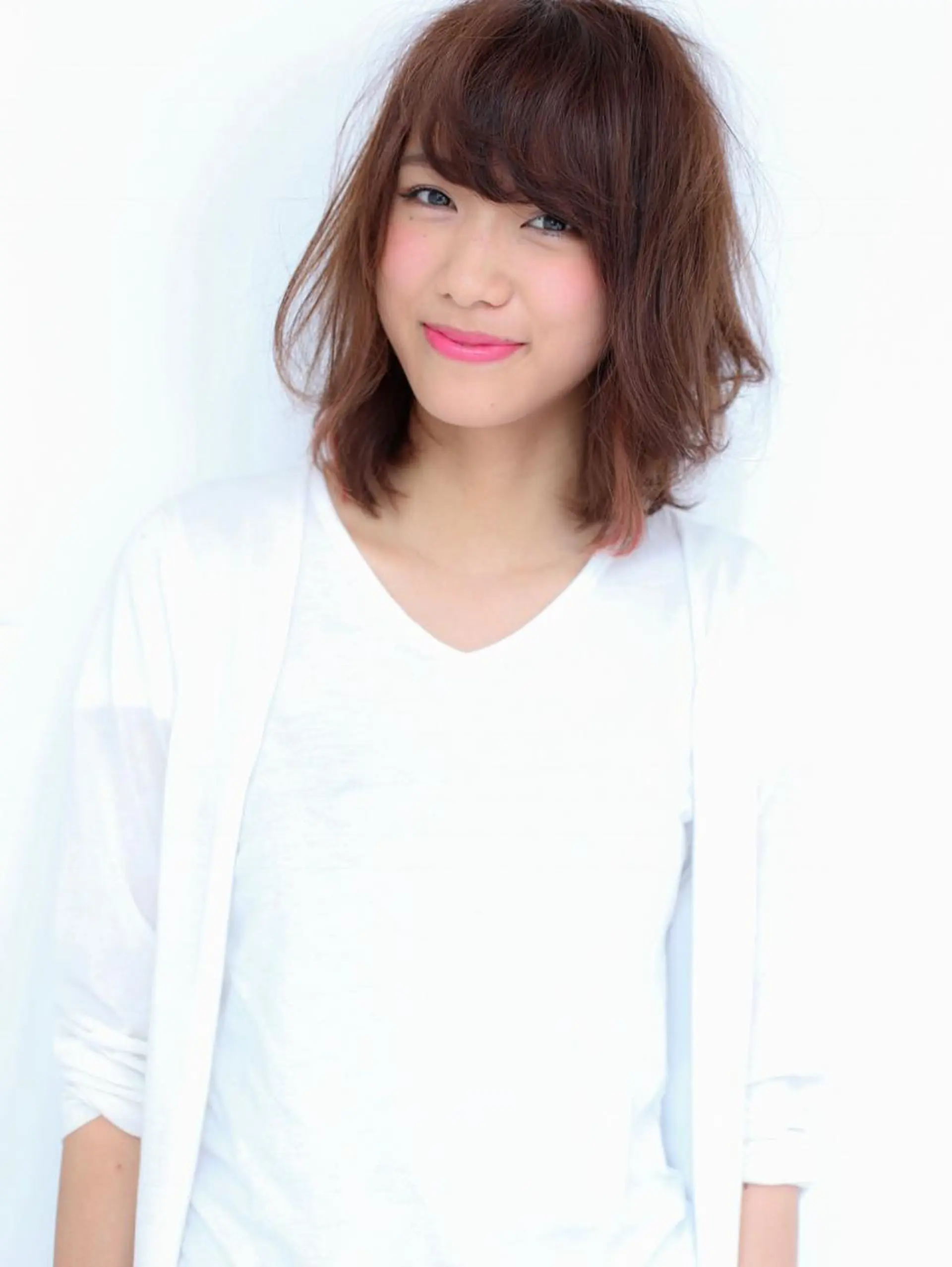 ミディアム カラー イルミナカラー カット ヘアカラー ハイライト/髪質改善 ✂️十河祐輝のヘアスタイル