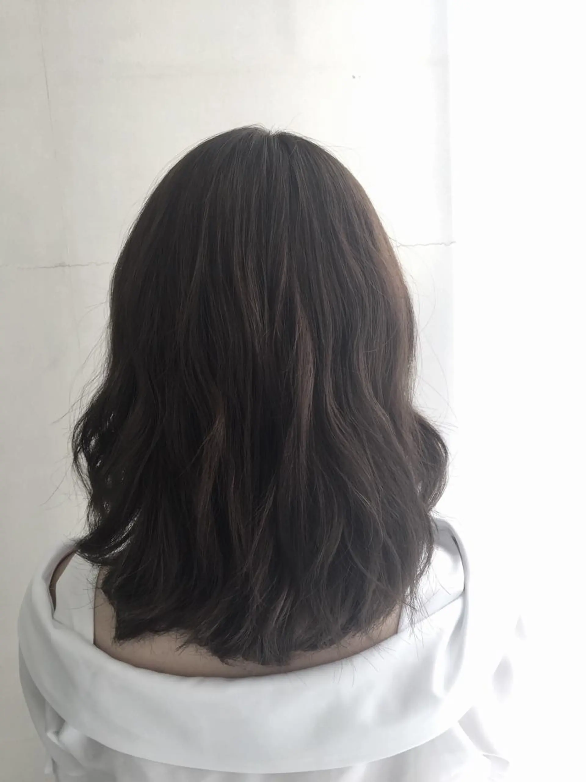 ミディアム カラー アッシュ 岩崎 裕司のヘアスタイル