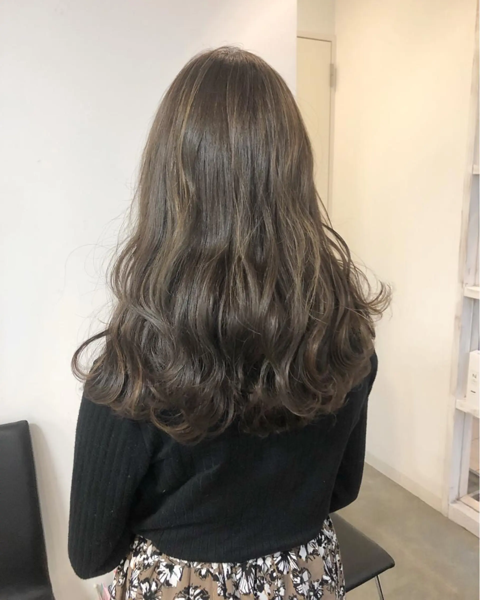 ロング カラー ヘアアレンジ 榎園 由美のヘアスタイル