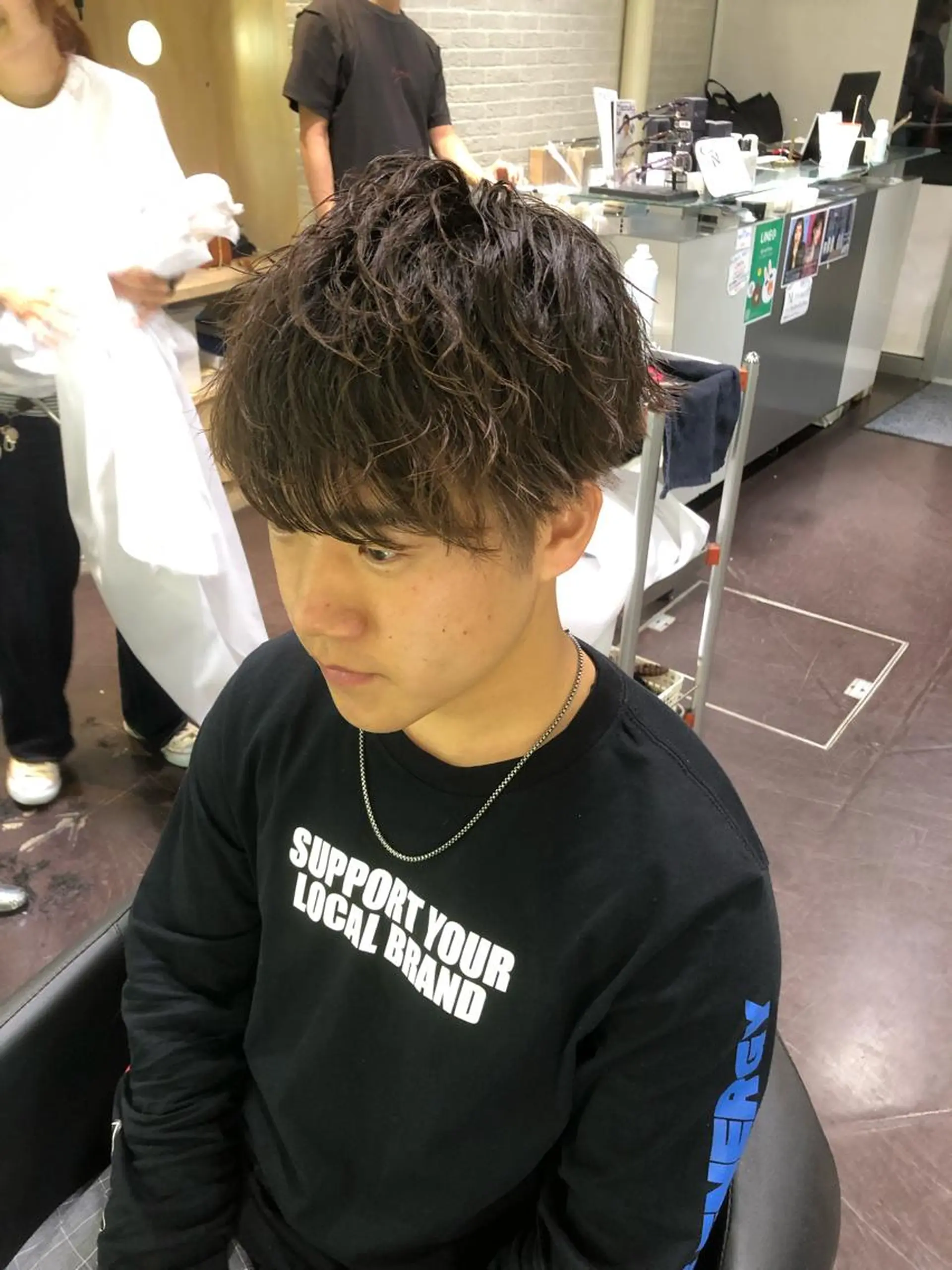 メンズ カット パーマ 西山 恵太郎のヘアスタイル