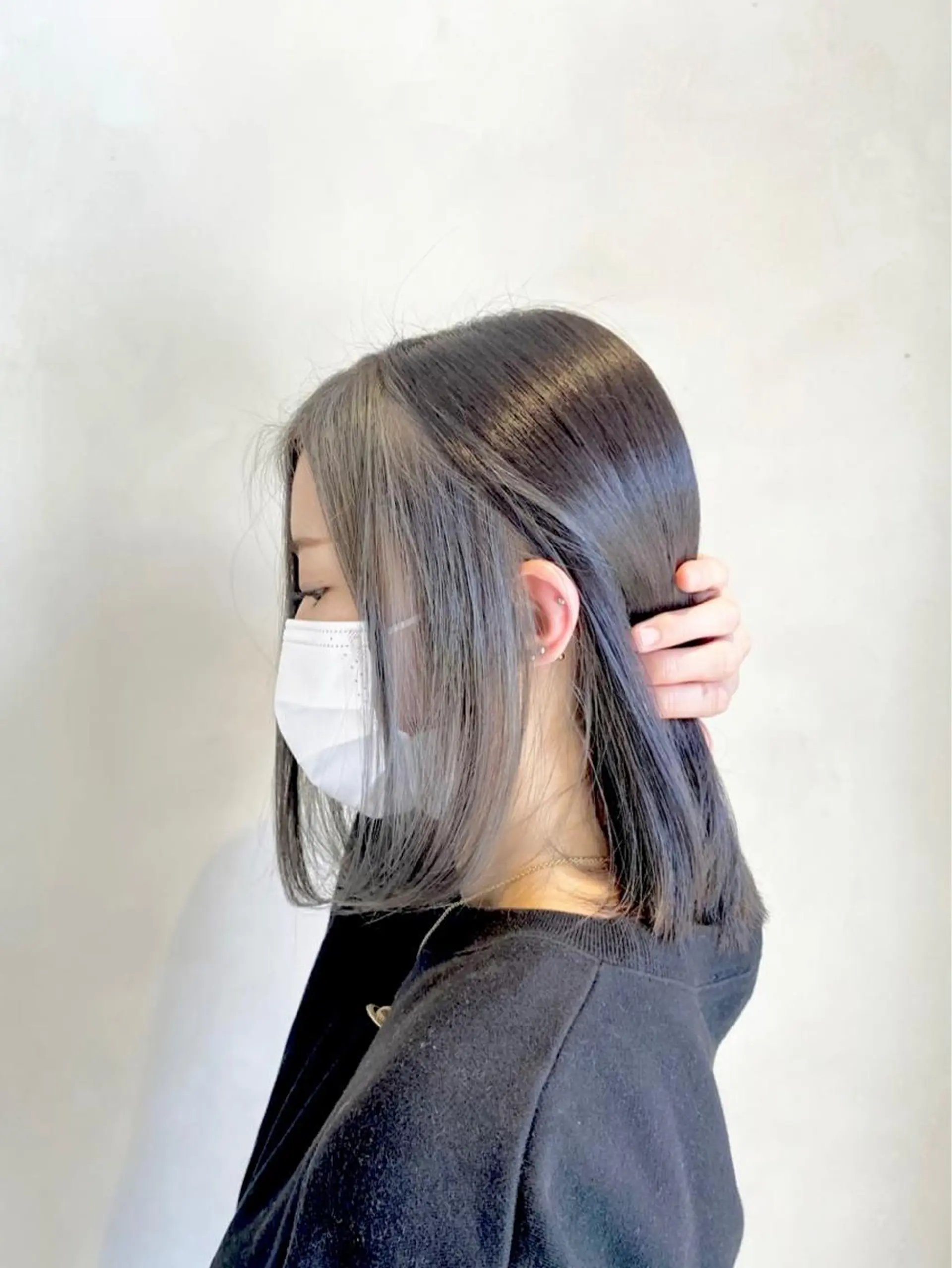ミディアム ミストバング ヘアカラー motel所属・モデルや芸能人も通う ✨マンツーマンサロンのヘアスタイル