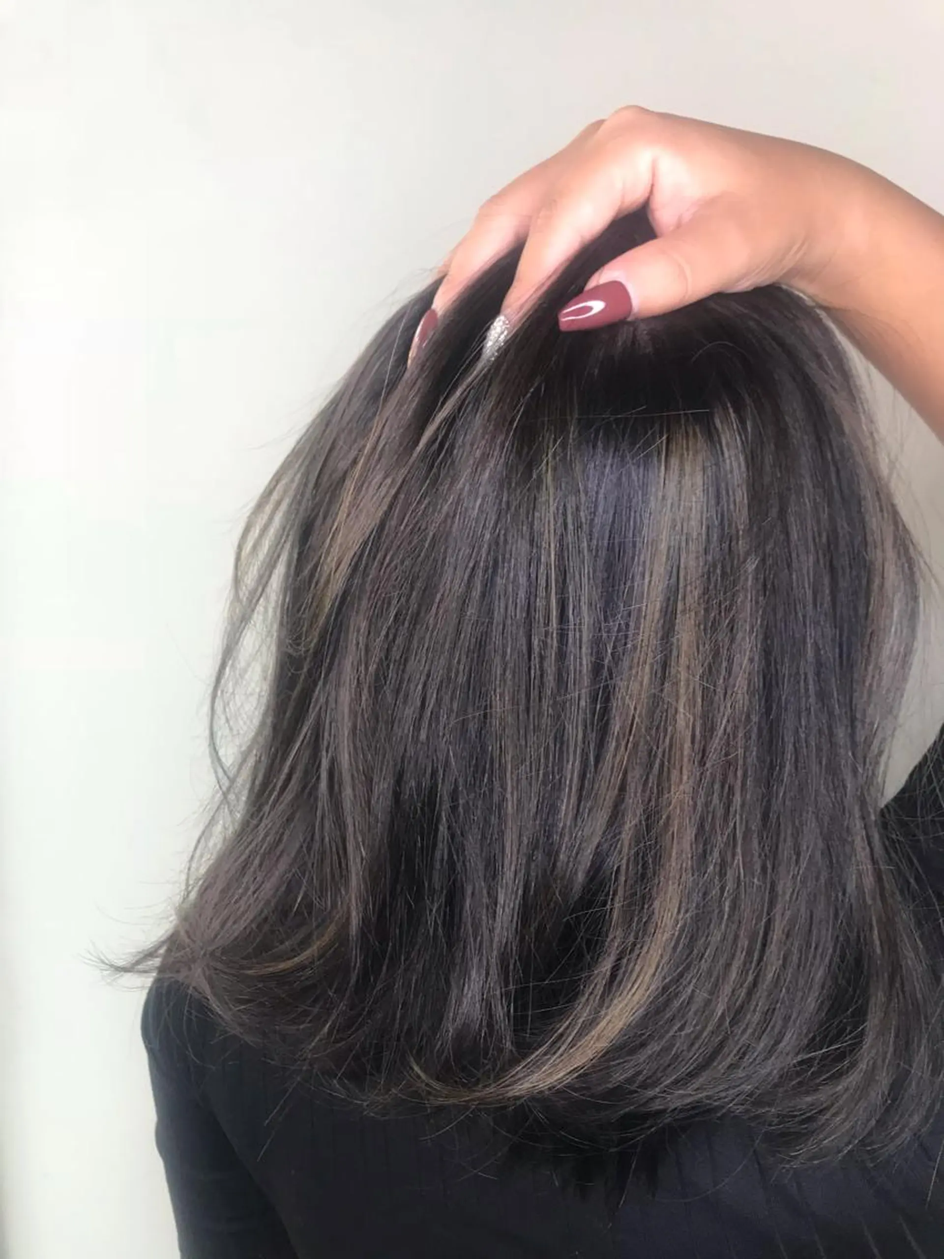 ミディアム カラー ハイライトカラー 3Dハイライト ハイライト ヘアカラー トリートメント 🎊ルービック 京橋店💛のヘアスタイル