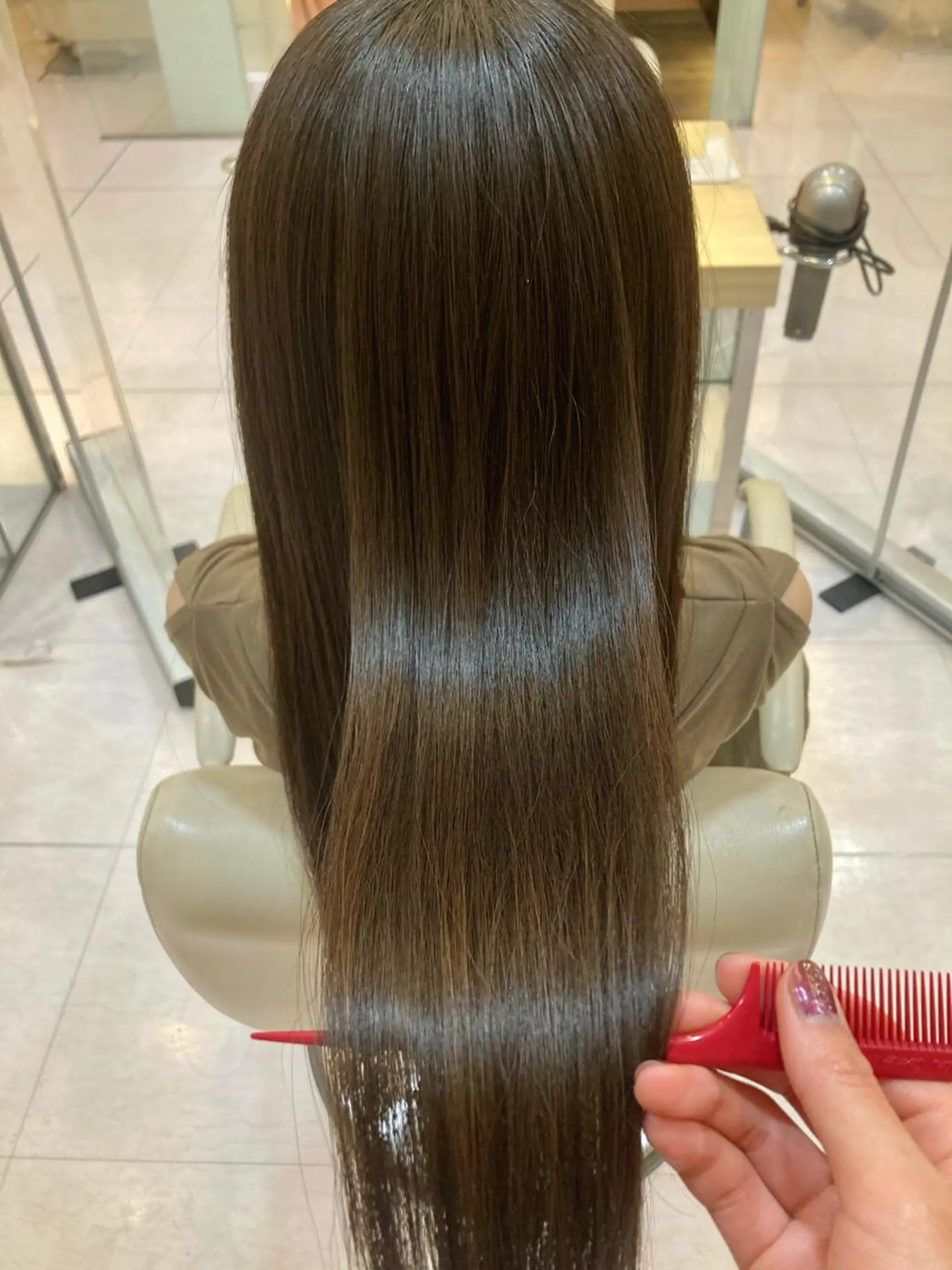 ロング トリートメント 酸熱トリートメント カット ヘアカラー トリートメント 後藤 瑞季のヘアスタイル