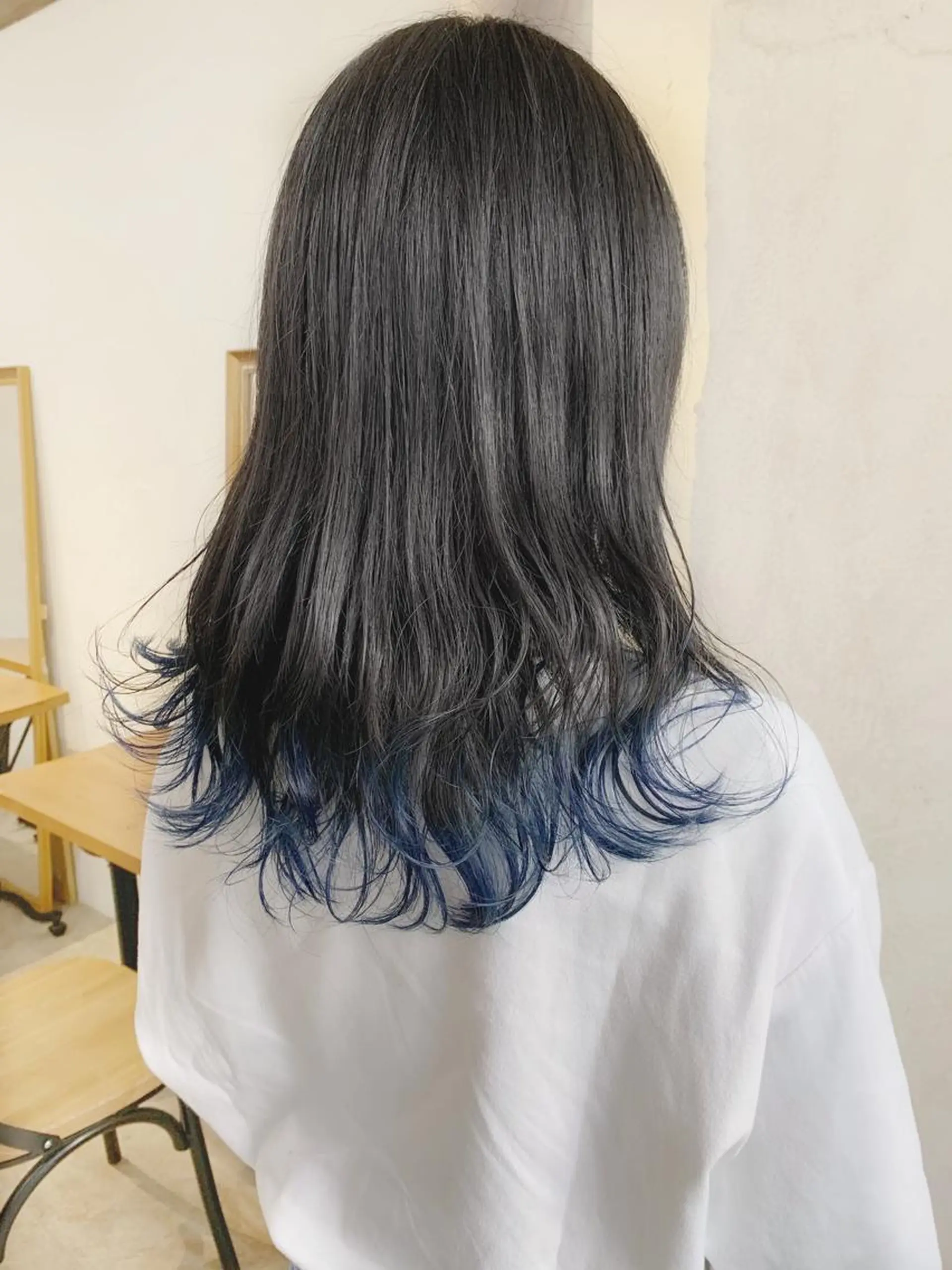 カラー ブルーカラー デザインカラー 透明感カラーが 得意です！NAOKIのヘアスタイル