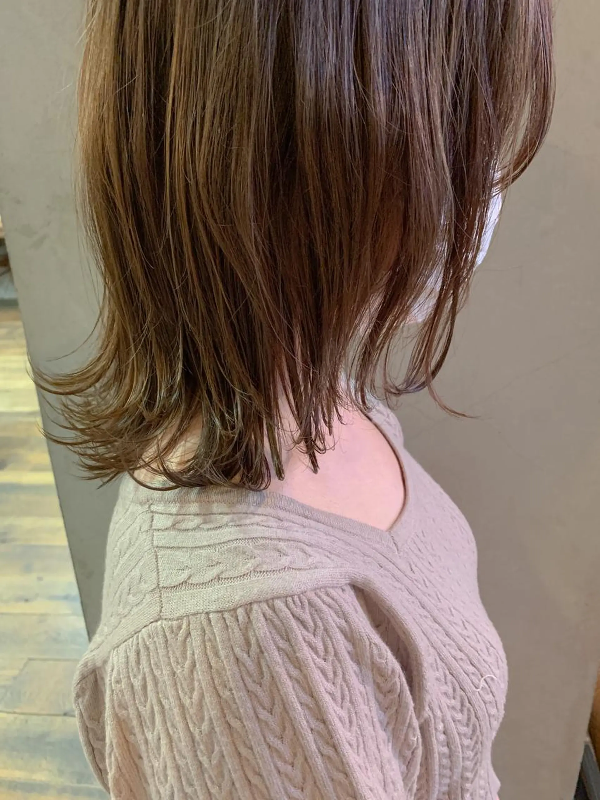 ミディアム カラー botan KOZUEのヘアスタイル