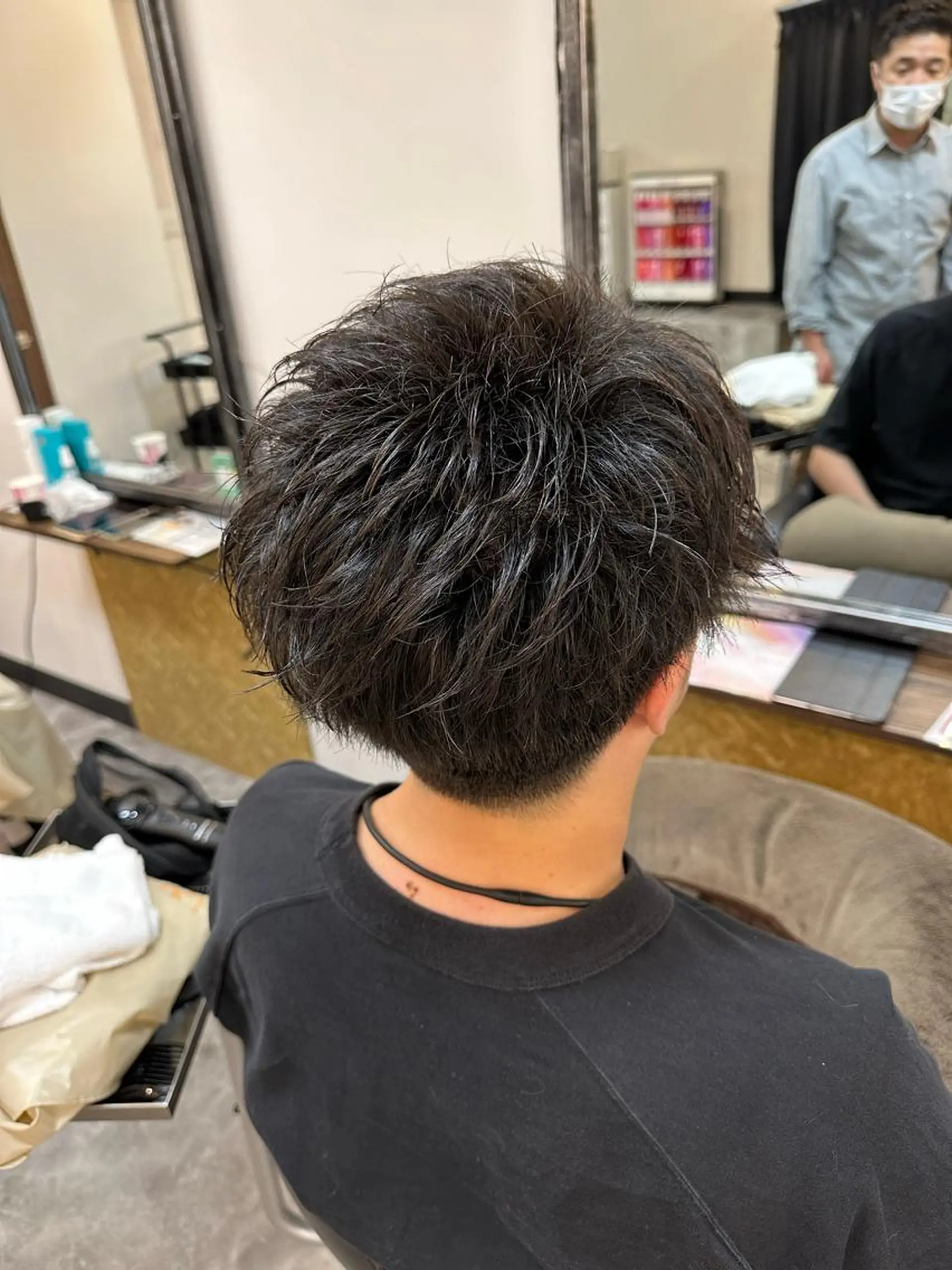 ミディアム メンズ カット メンズパーマ特化🏆 宮崎健人✨️のヘアスタイル