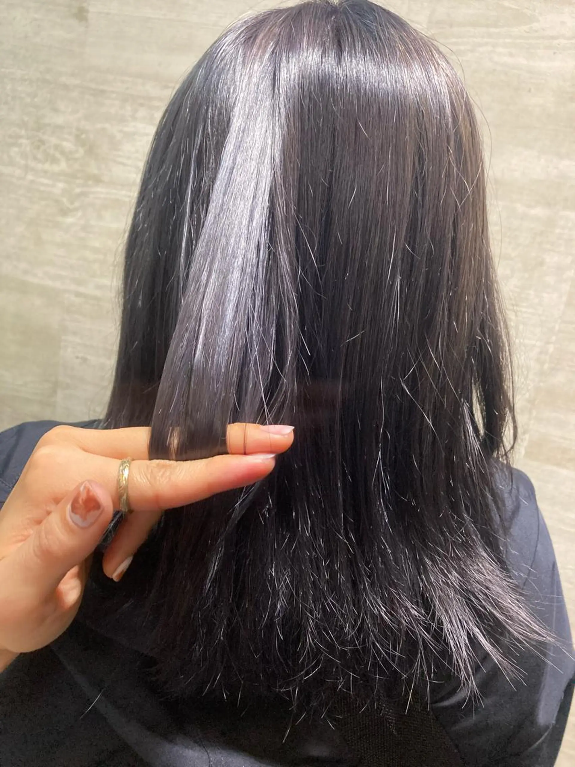 セミロング カラー ベージュカラー ダブルカラー ミルクティーベージュ シルバー トリートメント ヘアカラー トリートメント 【ショートボブ🤎】 YU-KAのヘアスタイル