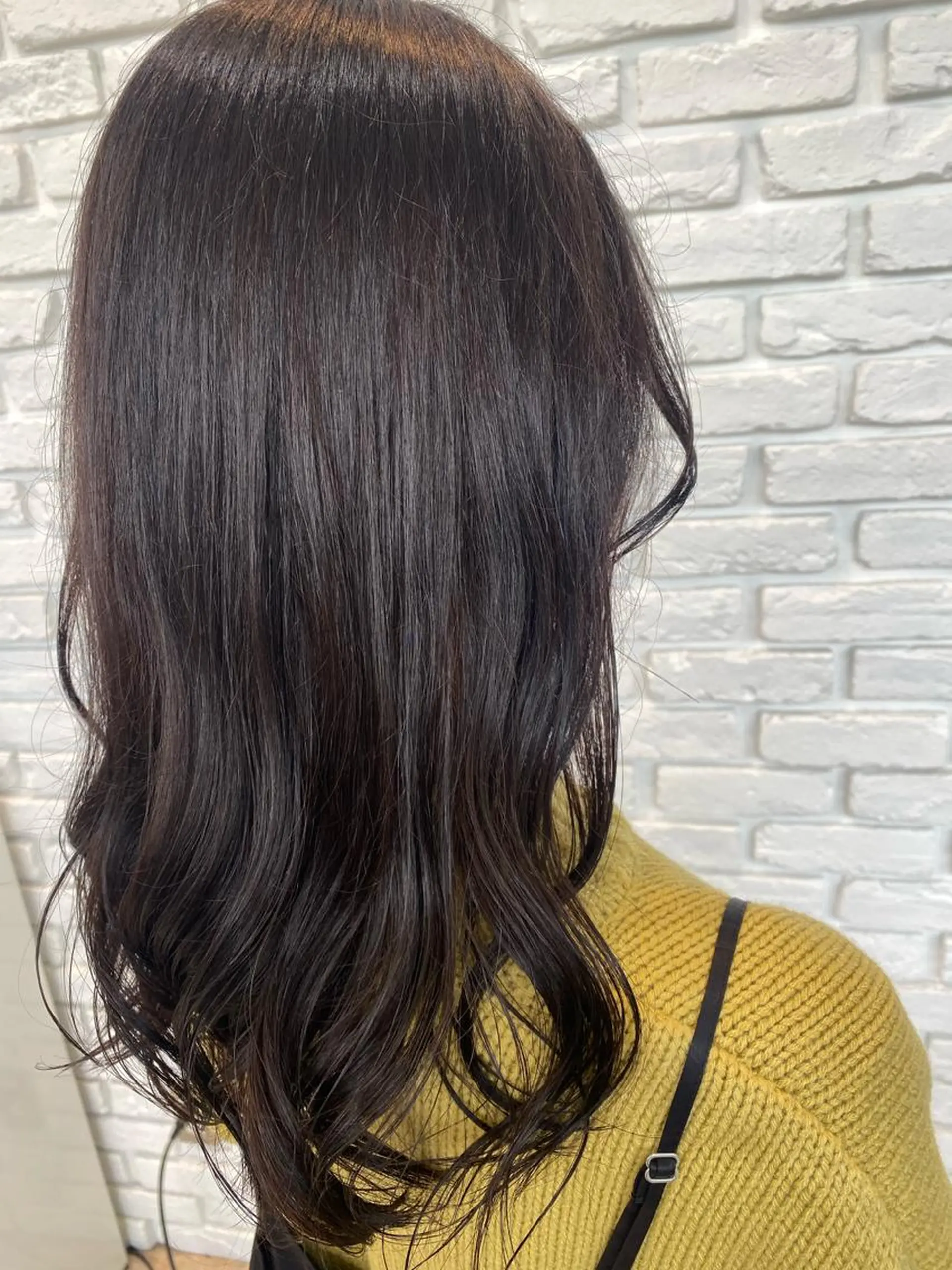 セミロング ヘアカラー ROSEL 沢津橋  楓のヘアスタイル