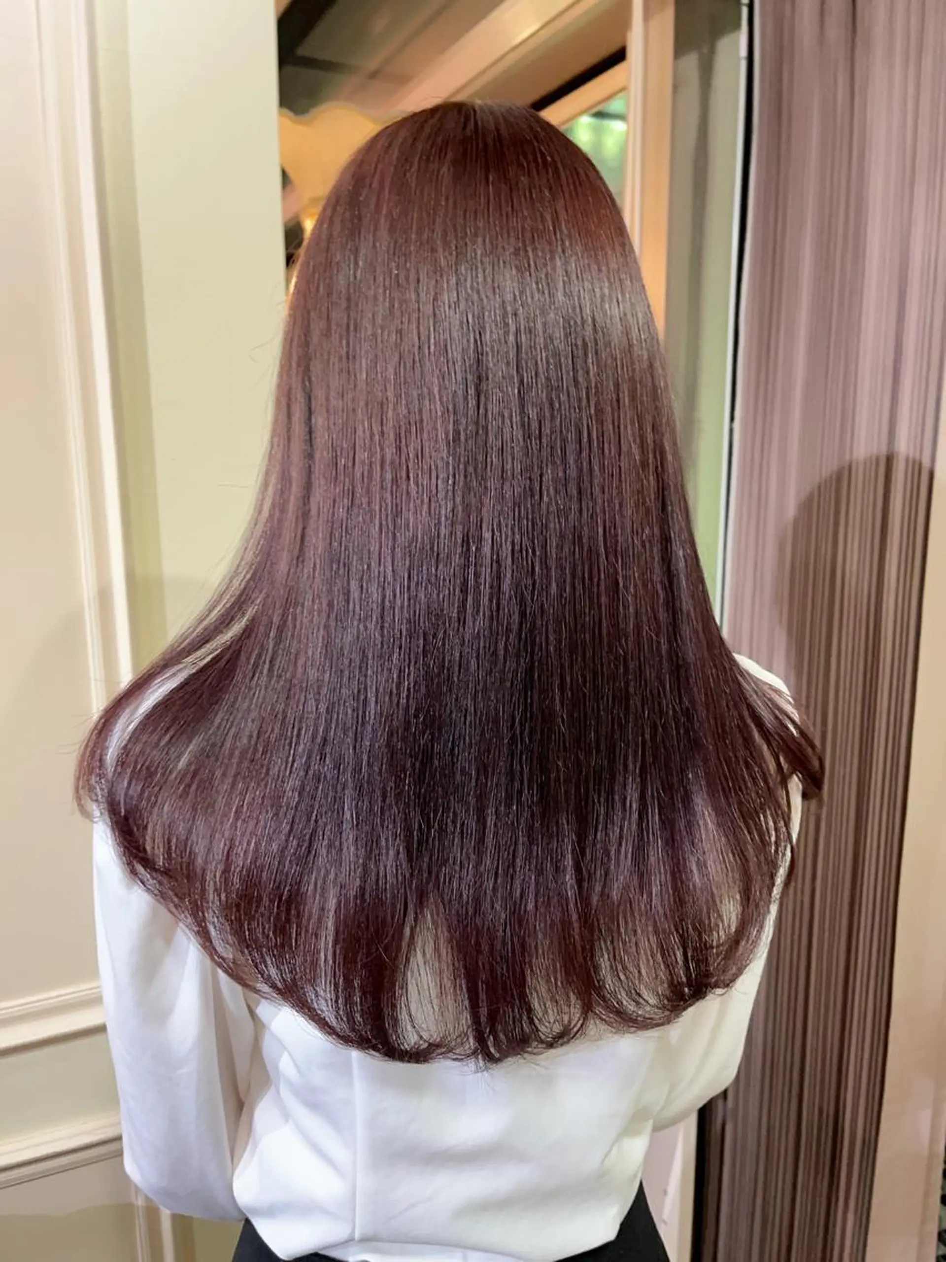 ロング カラー 関谷 あいみのヘアスタイル
