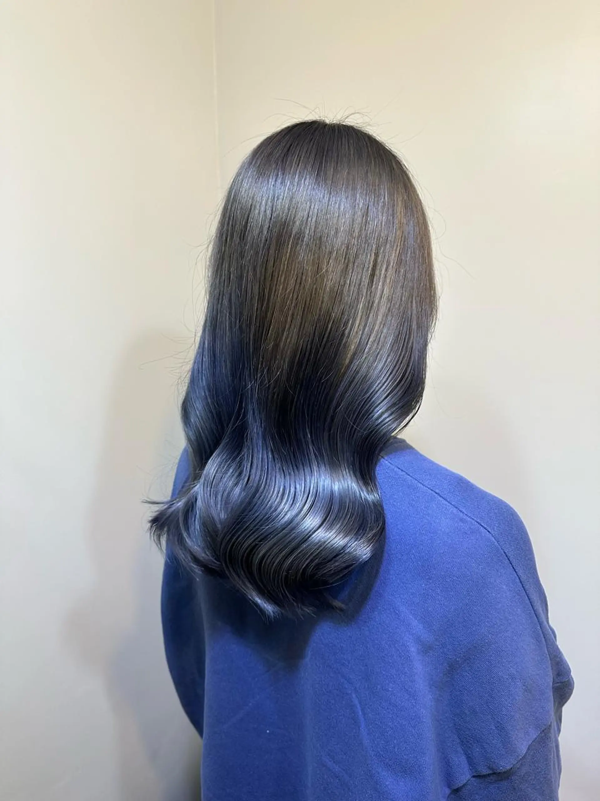 セミロング カラー ヘアカラー ブリーチ毛対応酸性 ストレート🌈サキのヘアスタイル