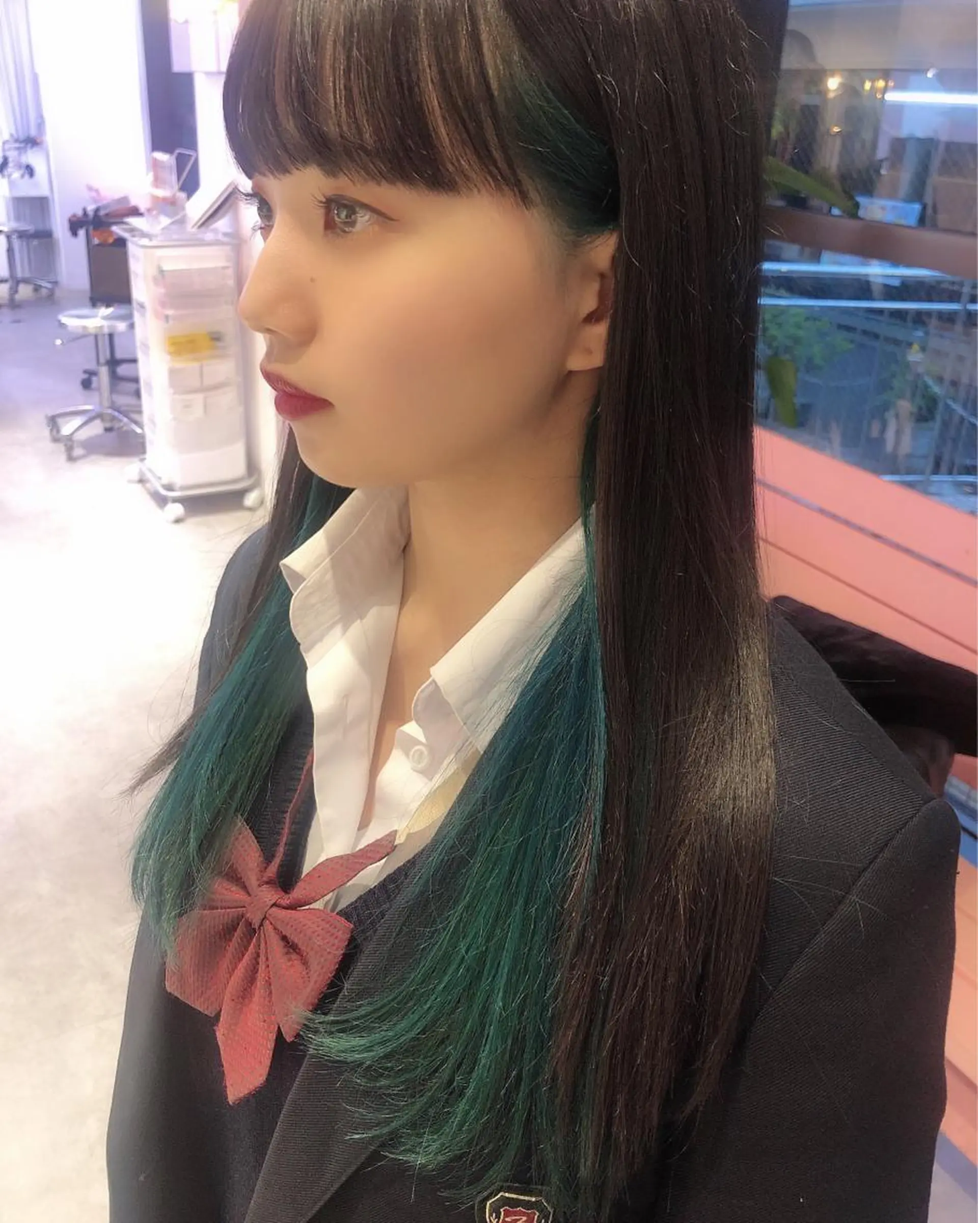ロング カラー ブリーチ ミント ミントグリーン カット ヘアカラー トリートメント 透明感カラー× レイヤーカット✨高梨のヘアスタイル