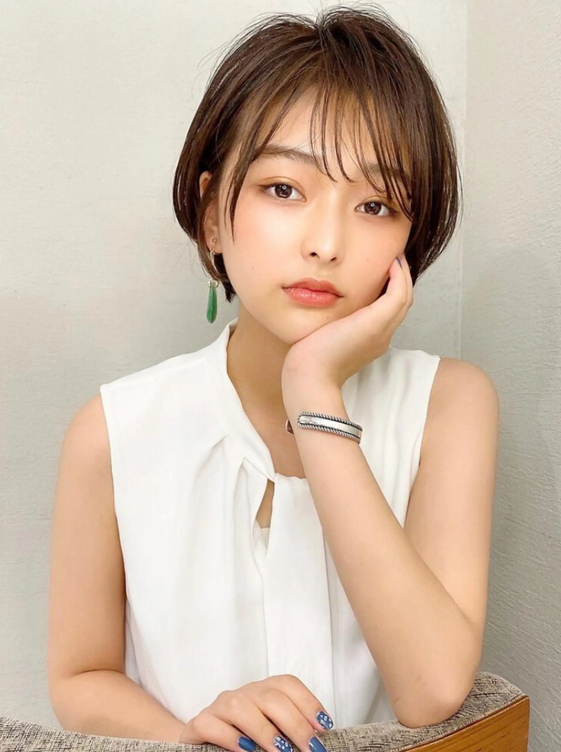 ショート カラー ヘアアレンジ ヘアカラー トリートメント 顔まわり似合わせ 久保田せなのヘアスタイル