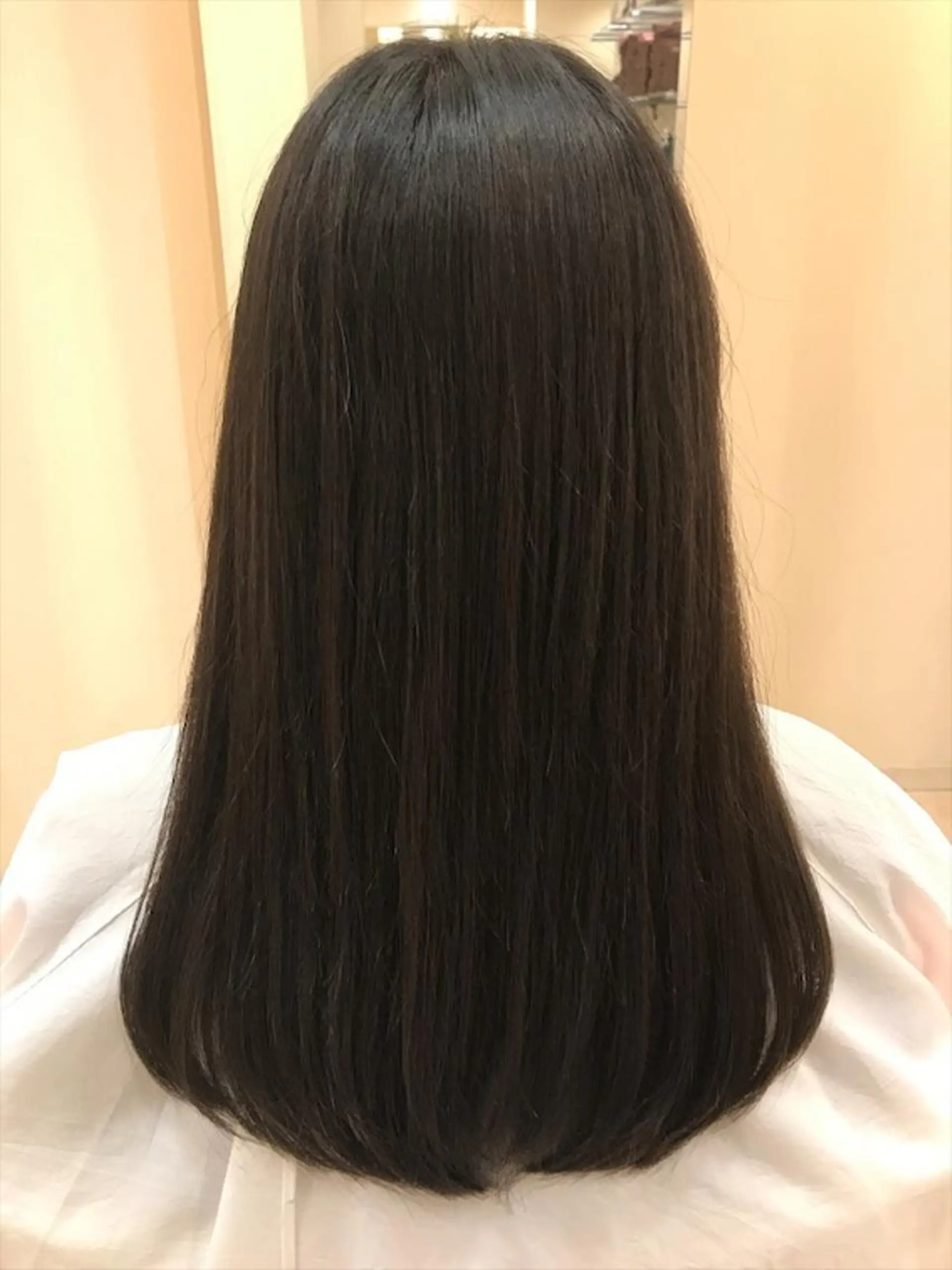 ロング カット 縮毛矯正 トリートメント 斎藤 彩香のヘアスタイル