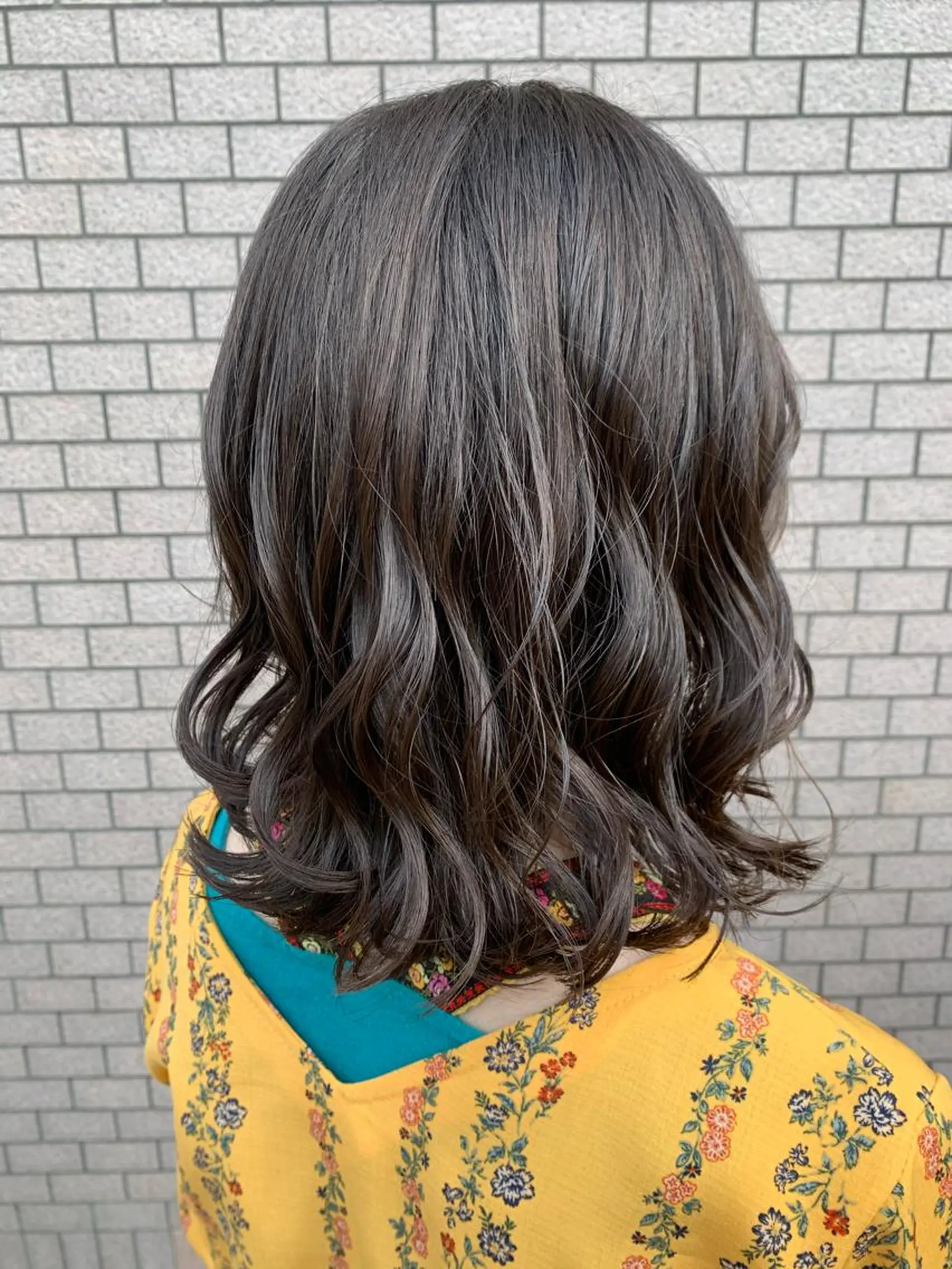 ミディアム 透明感ハイライト◎ 伊藤夏海のヘアスタイル