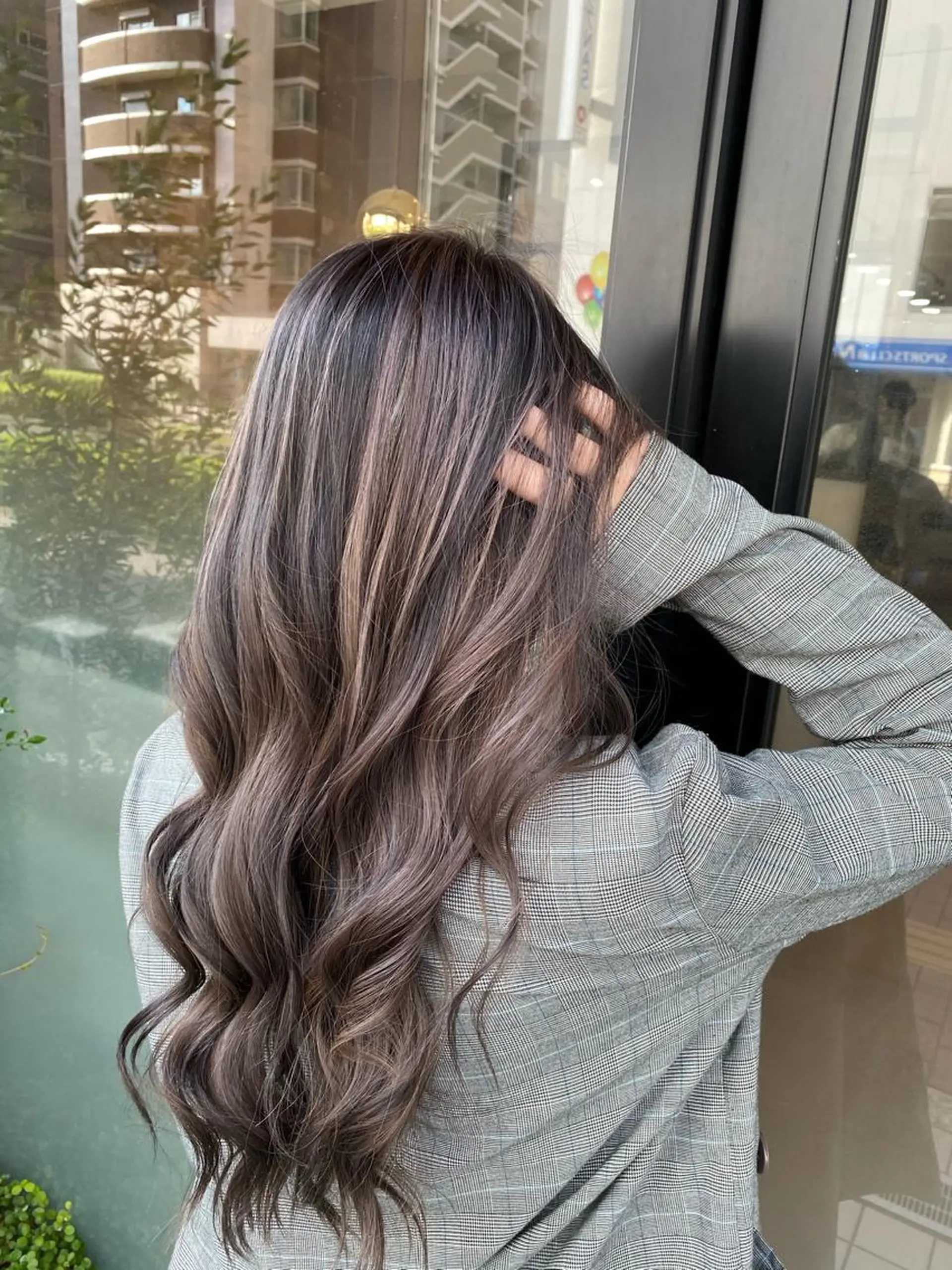 ロング カラー ヘアアレンジ カット ヘアカラー トリートメント Belle hair Design青野大貴のヘアスタイル