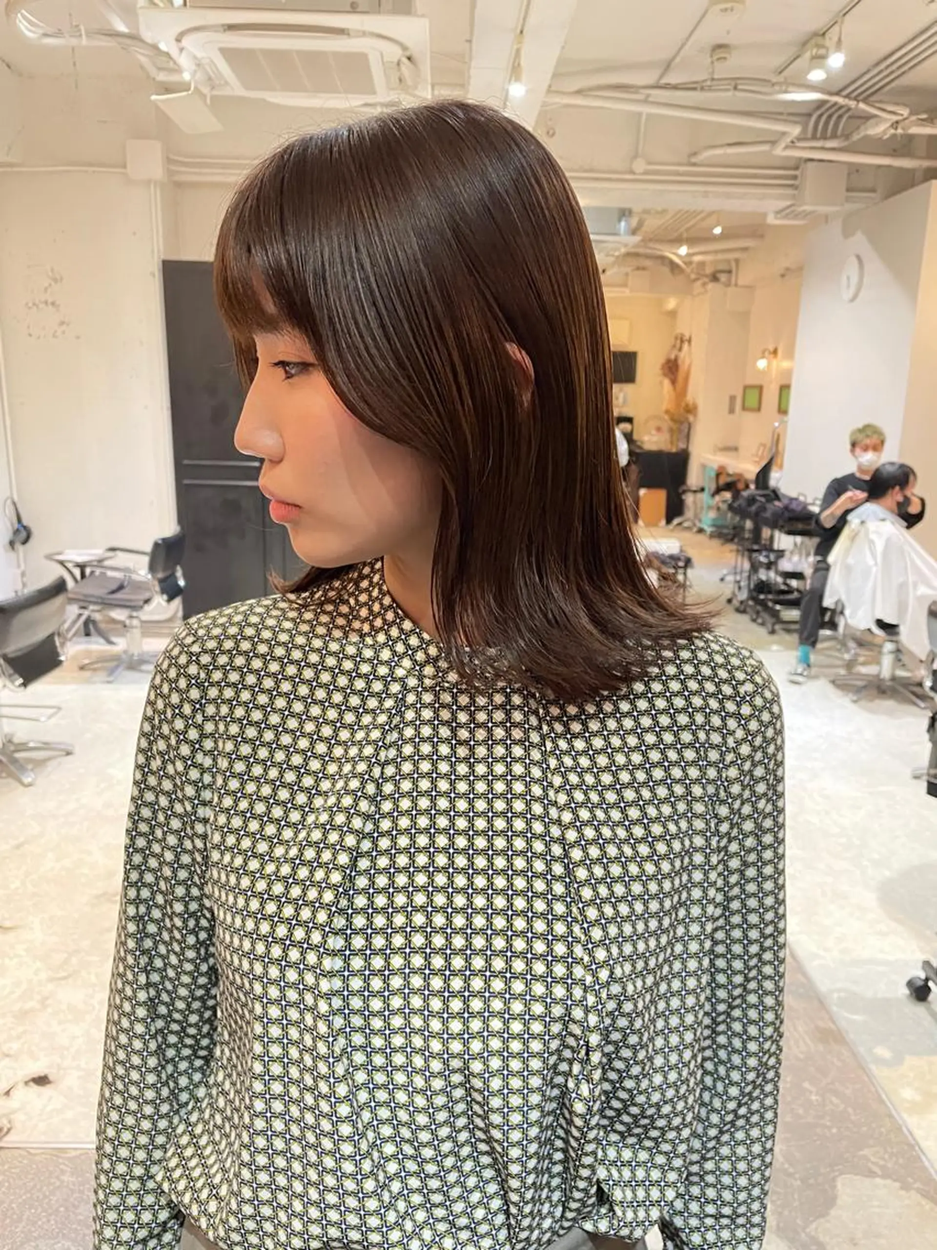 ミディアム カラー パーマ ヘアアレンジ ネイル マツエク・マツパ アイブロウ 当日予約OK!! メンズカット/カラーのヘアスタイル