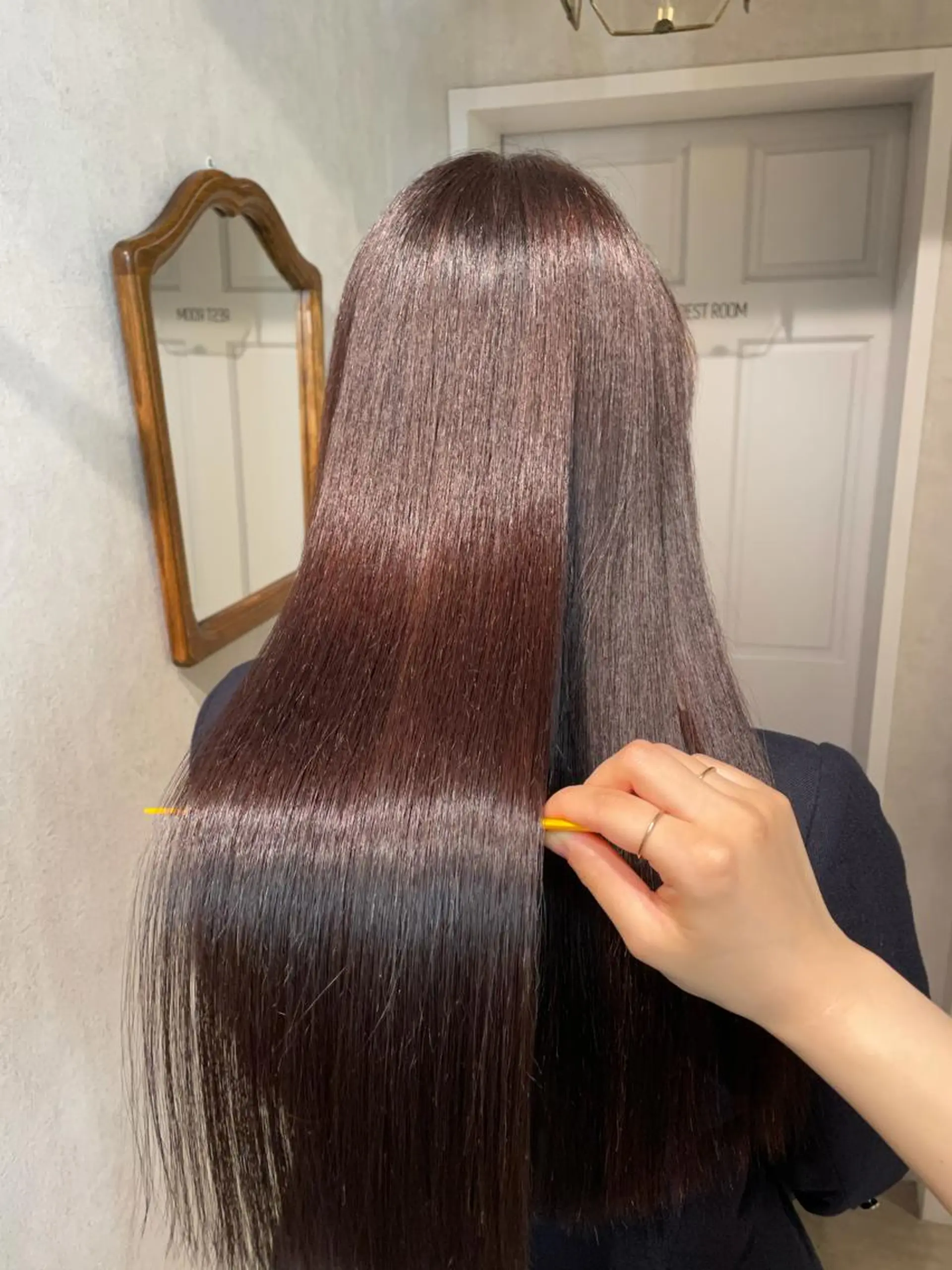 ロング カラー 髪質改善 トリートメント ヘアカラー トリートメント ナチュラル透明感🌱 小山美樹子のヘアスタイル
