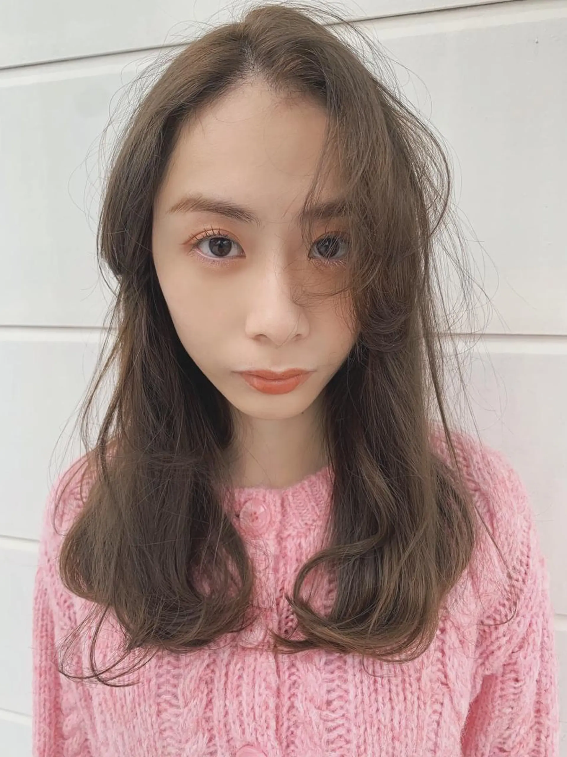 ロング カラー ヘアアレンジ ブリーチ ブラウンカラー ヘーゼル カット ヘアカラー mayu .のヘアスタイル