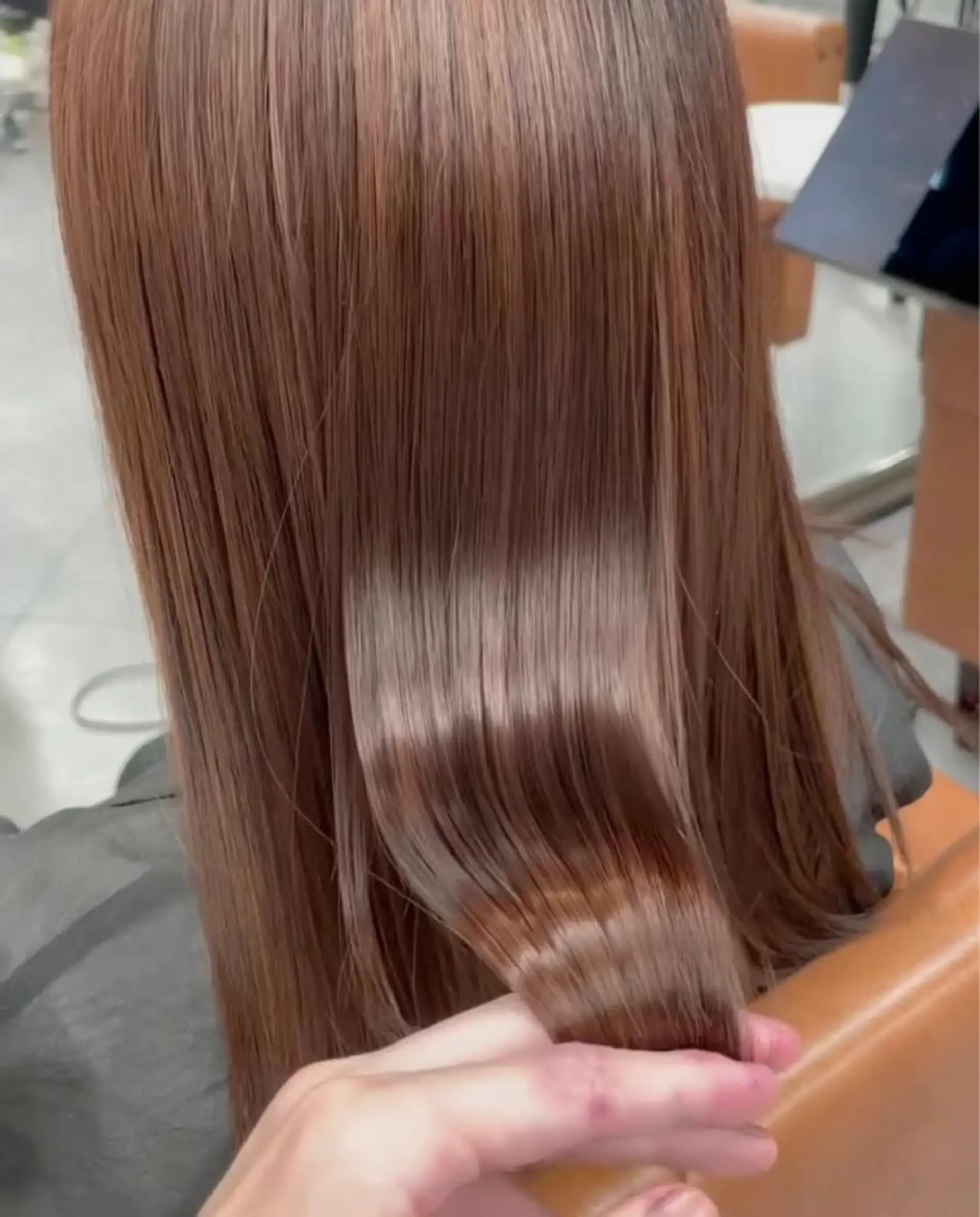 ロング カット 縮毛矯正 le. pidorgeのヘアスタイル