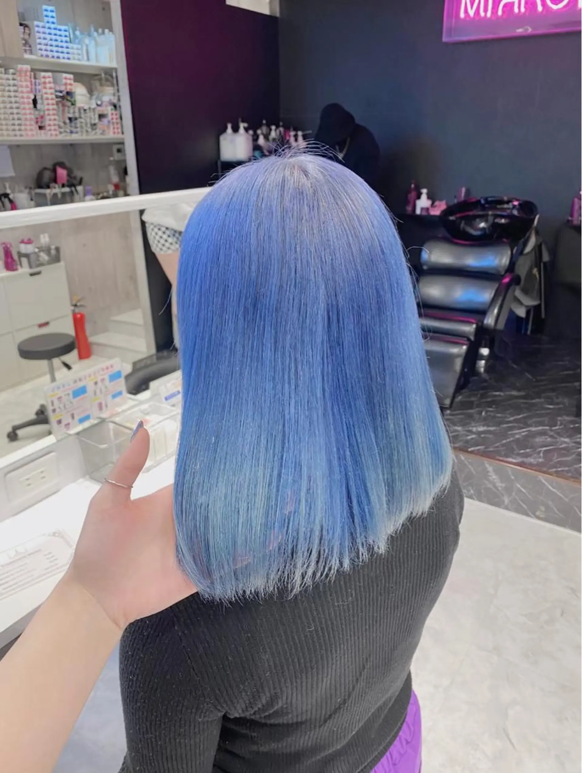 ミディアム カラー ヘアカラー トリートメント ヘアセット 🩶【推しハイトーン 】yuzu🩶のヘアスタイル