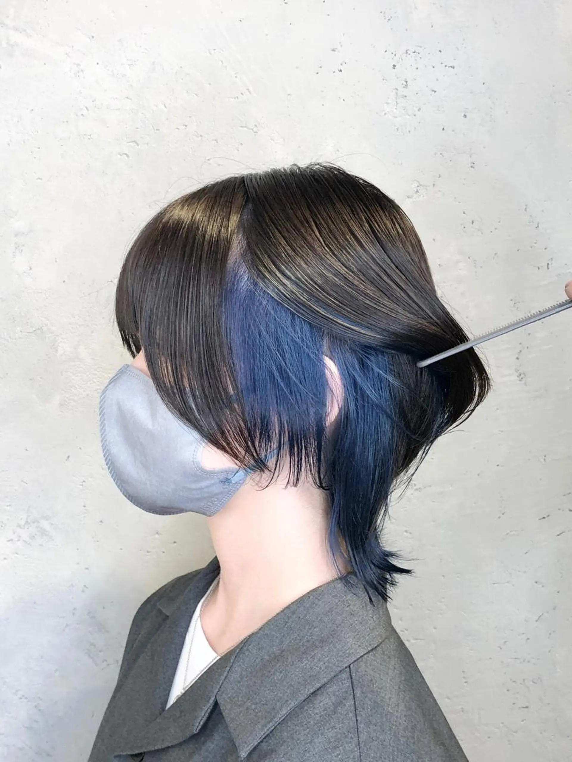 ショート カラー ヘアアレンジ ブルーカラー インナーカラー ウルフカット カット ヘアカラー トリートメント ｲﾝﾅｰｶﾗｰ屋さん 🫧伊藤拓実のヘアスタイル
