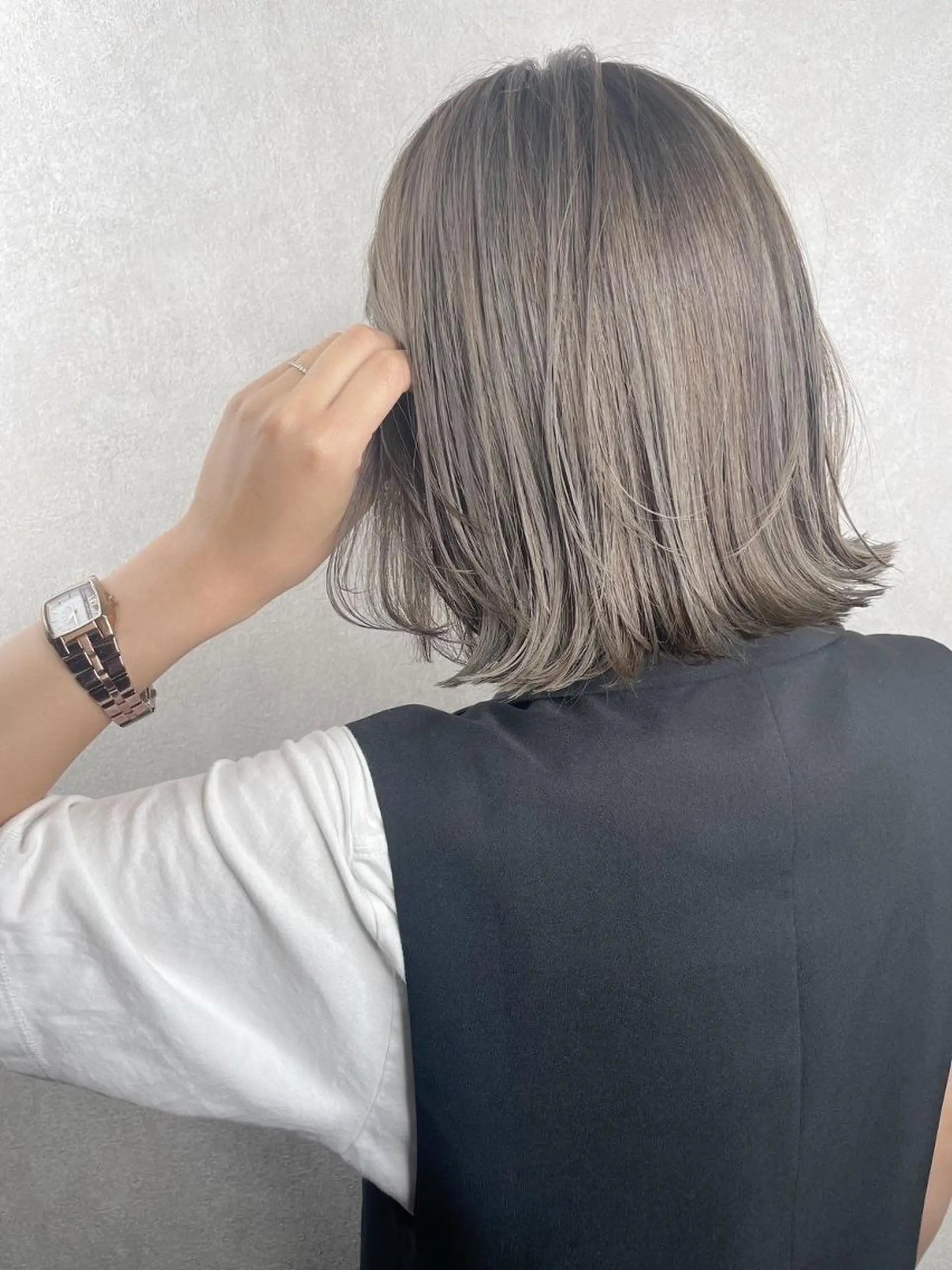 ミディアム カラー ダブルカラー グラデーションカラー ハイライトカラー イルミナカラー インナーカラー ヘアカラー トリートメント BUCKS【天王寺】 バックス【駅30秒】のヘアスタイル