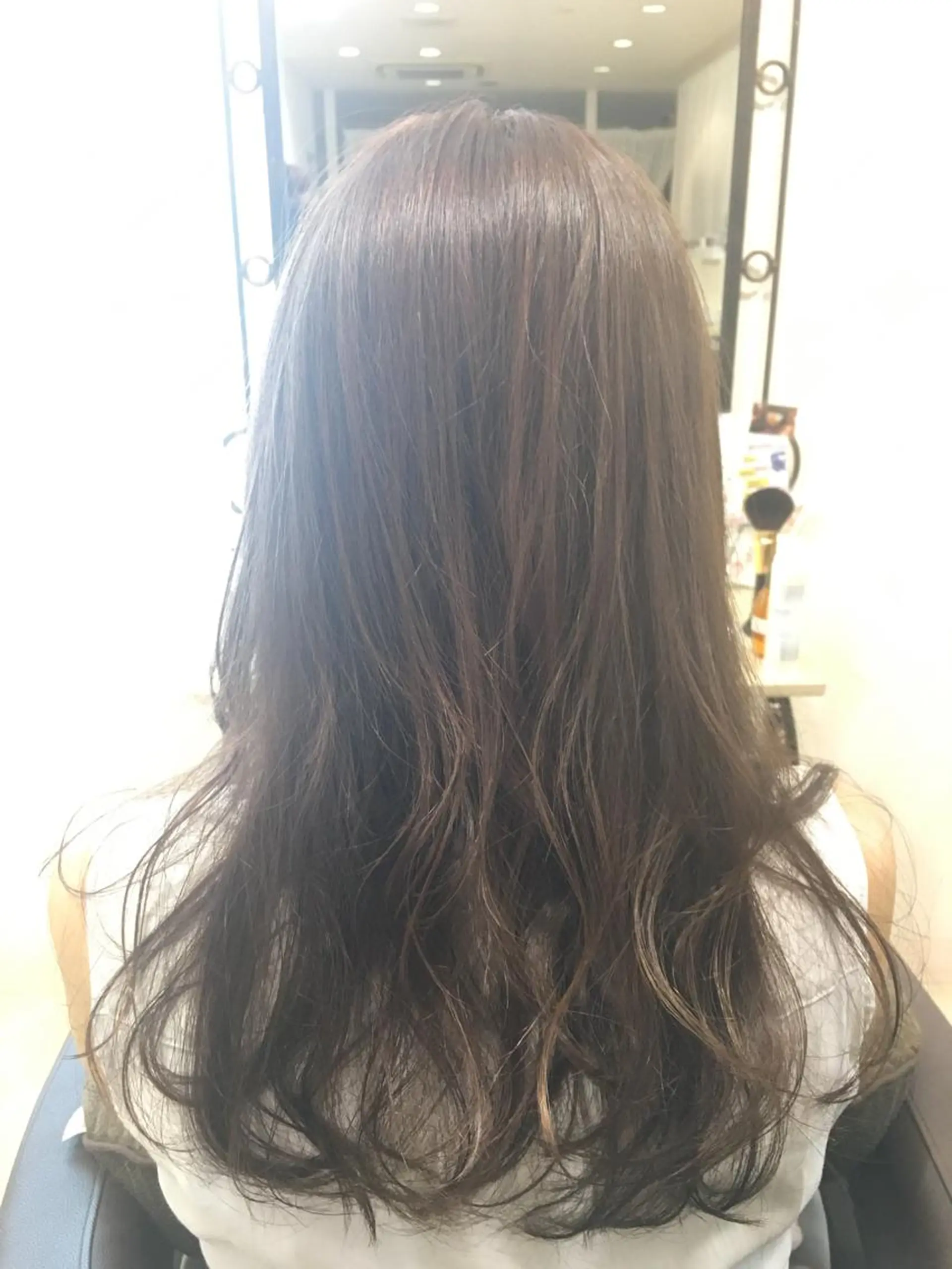セミロング カラー 透明感カラー グレージュ アイスグレージュ イルミナカラー ピンクカラー RUMéL 🌙YUIのマツエク・マツパデザイン