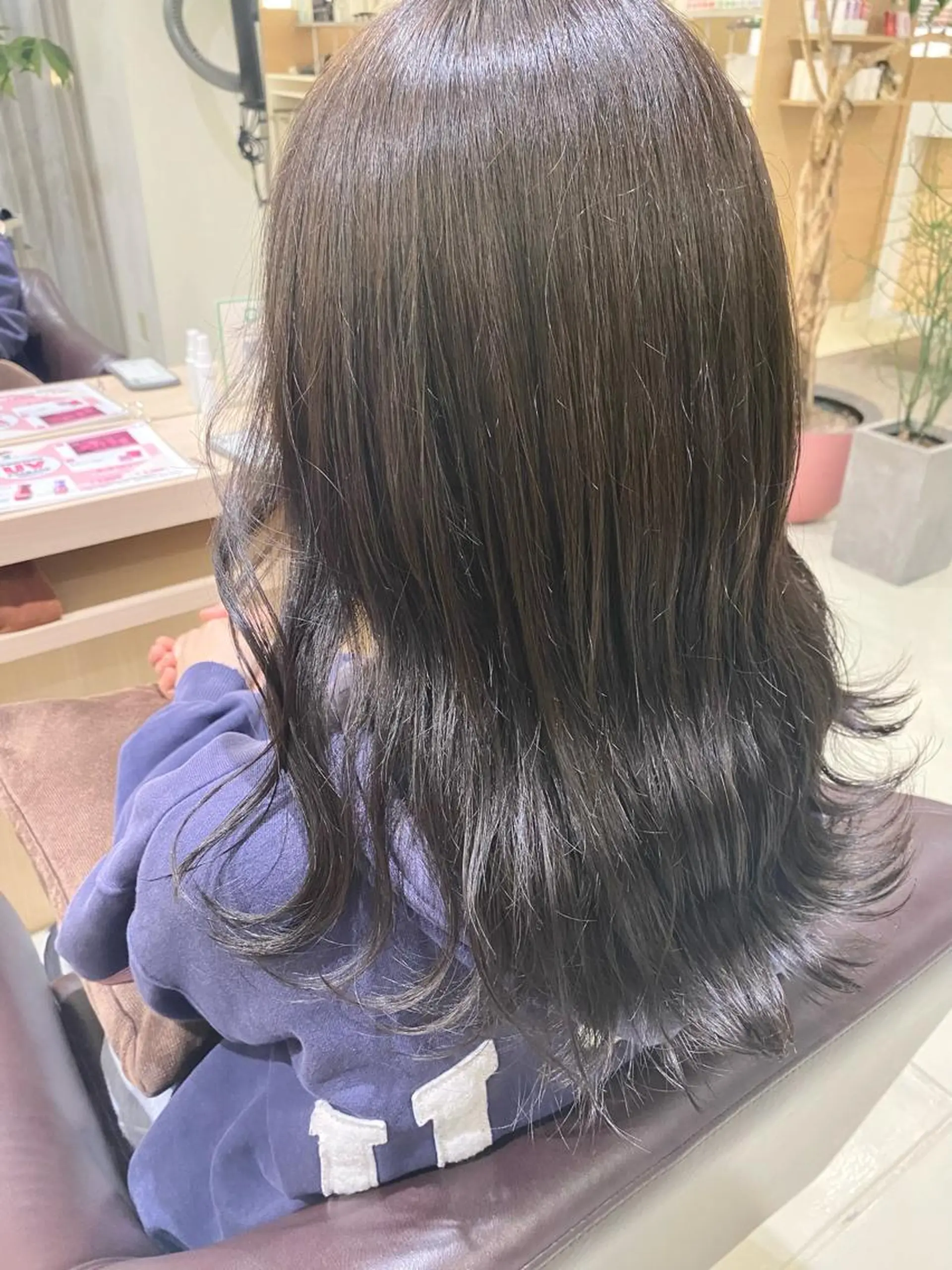 ロング カラー 透明感カラー ヘアカラー トリートメント みやび🫧髪質改善 🫧透明感カラー🫧のヘアスタイル
