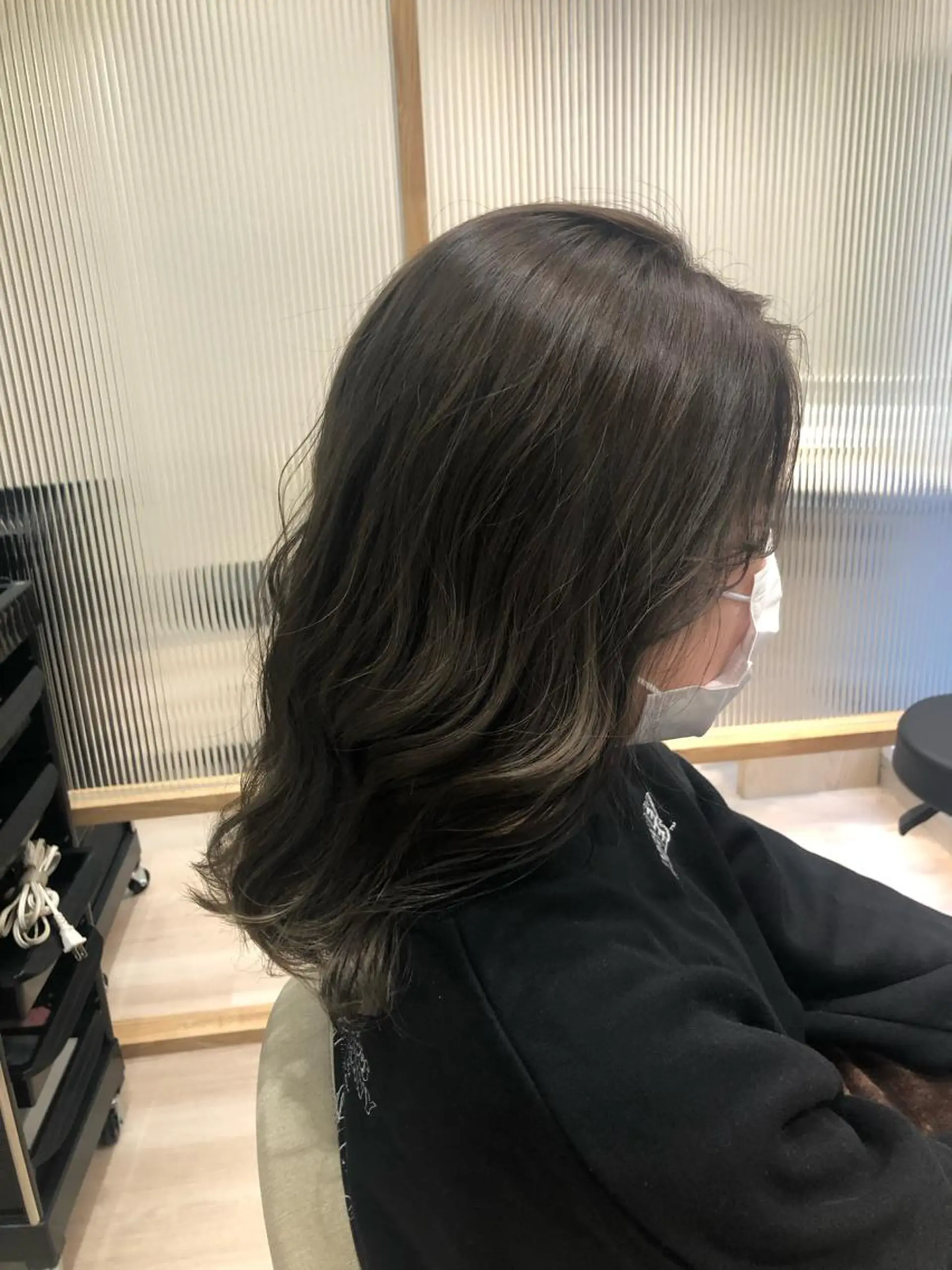 ミディアム カラー アッシュ ベージュカラー 透明感カラー フォギーベージュ ✨🌿大人可愛い愛さ れhair🌿✨松本のヘアスタイル