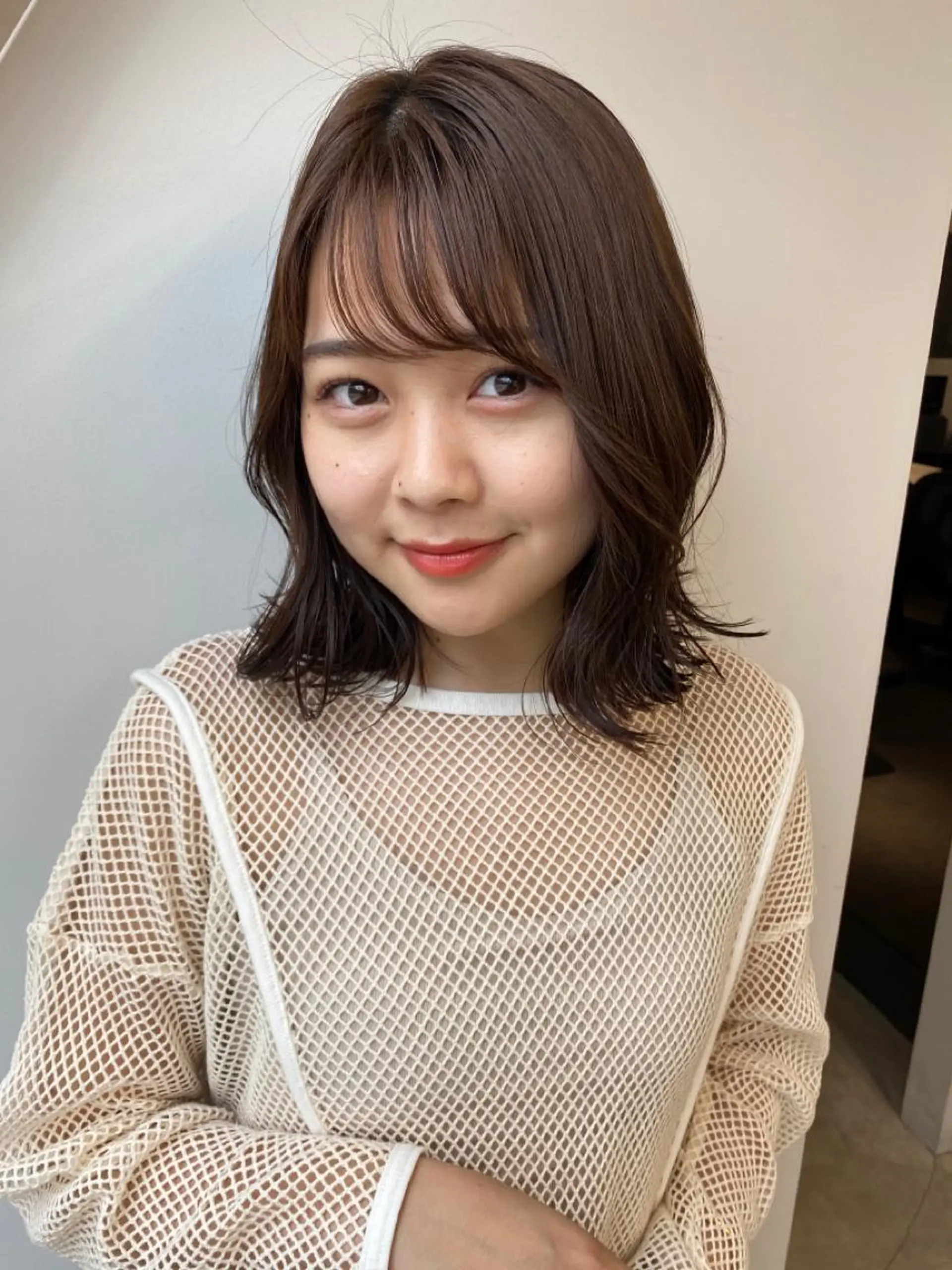 ミディアム くびれヘア ヘアカラー 🌼渋谷韓国ヘア 桑尾幸奈🌼のヘアスタイル