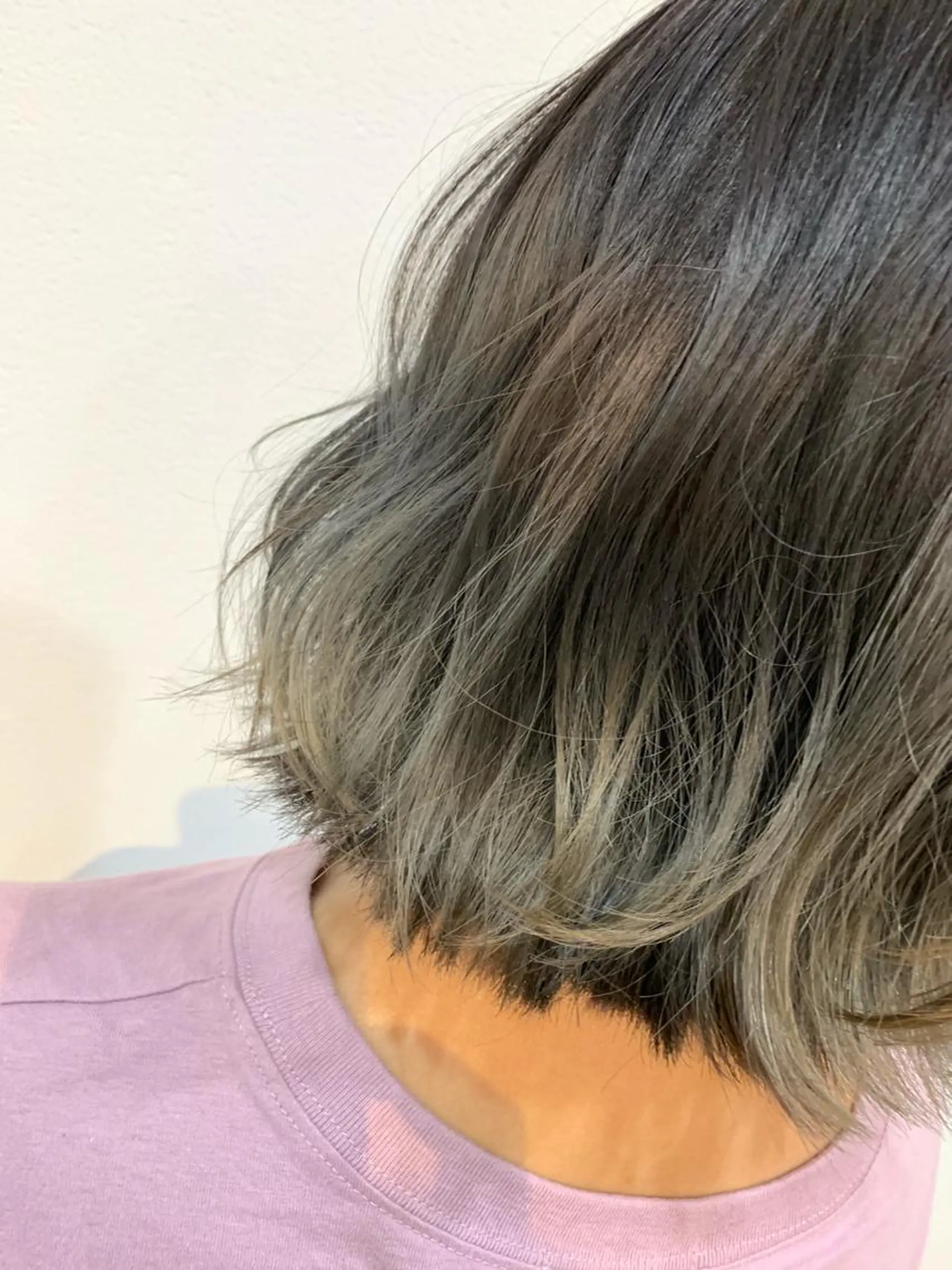 ミディアム カラー グラデーションカラー グレージュ Lolonois梅田 /Okazaki:)のヘアスタイル