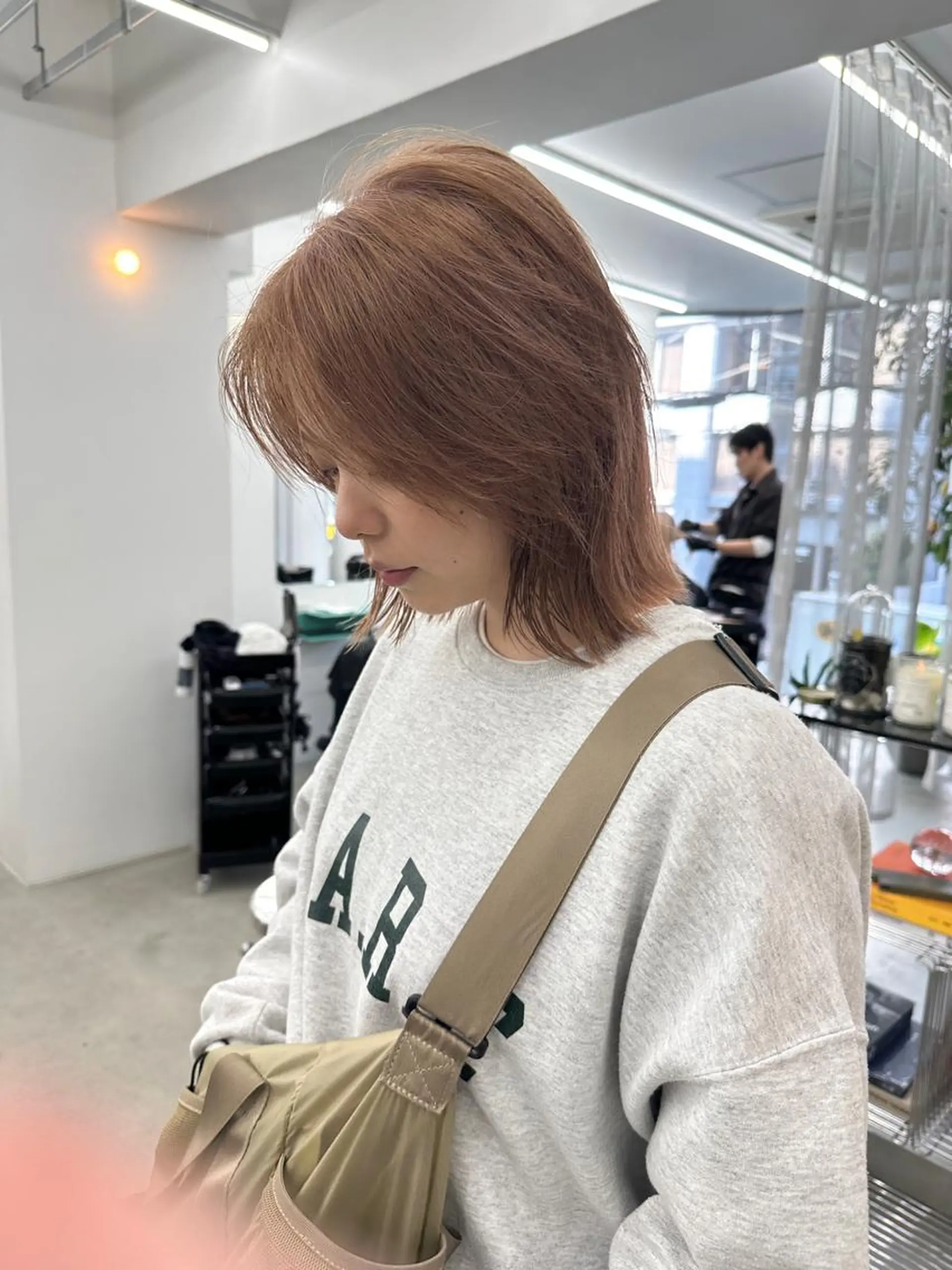 ミディアム カラー ベージュカラー ブリーチ ブラウンカラー ブラウンベージュ ケアブリーチ ヘアカラー トリートメント ボブ/レイヤー/ケア パーマ/リュウタのヘアスタイル