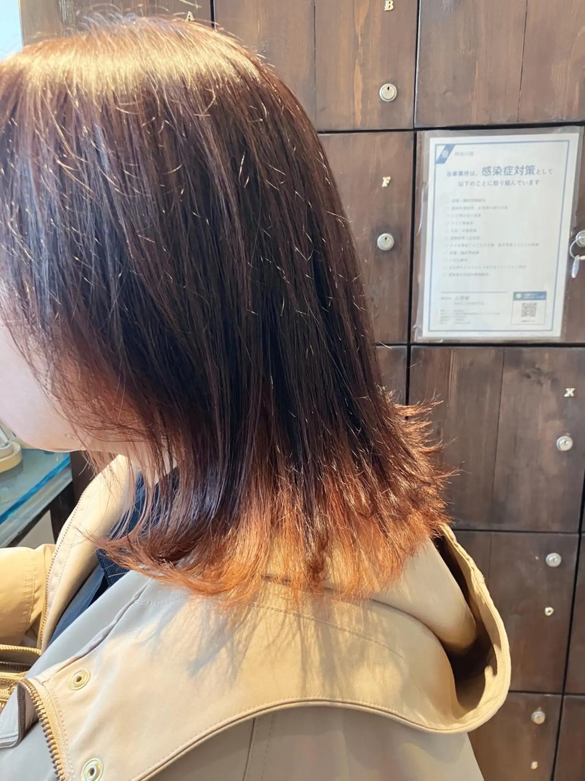 ショート カラー オレンジ カット ヘアカラー トリートメント 奥谷 美代子のヘアスタイル