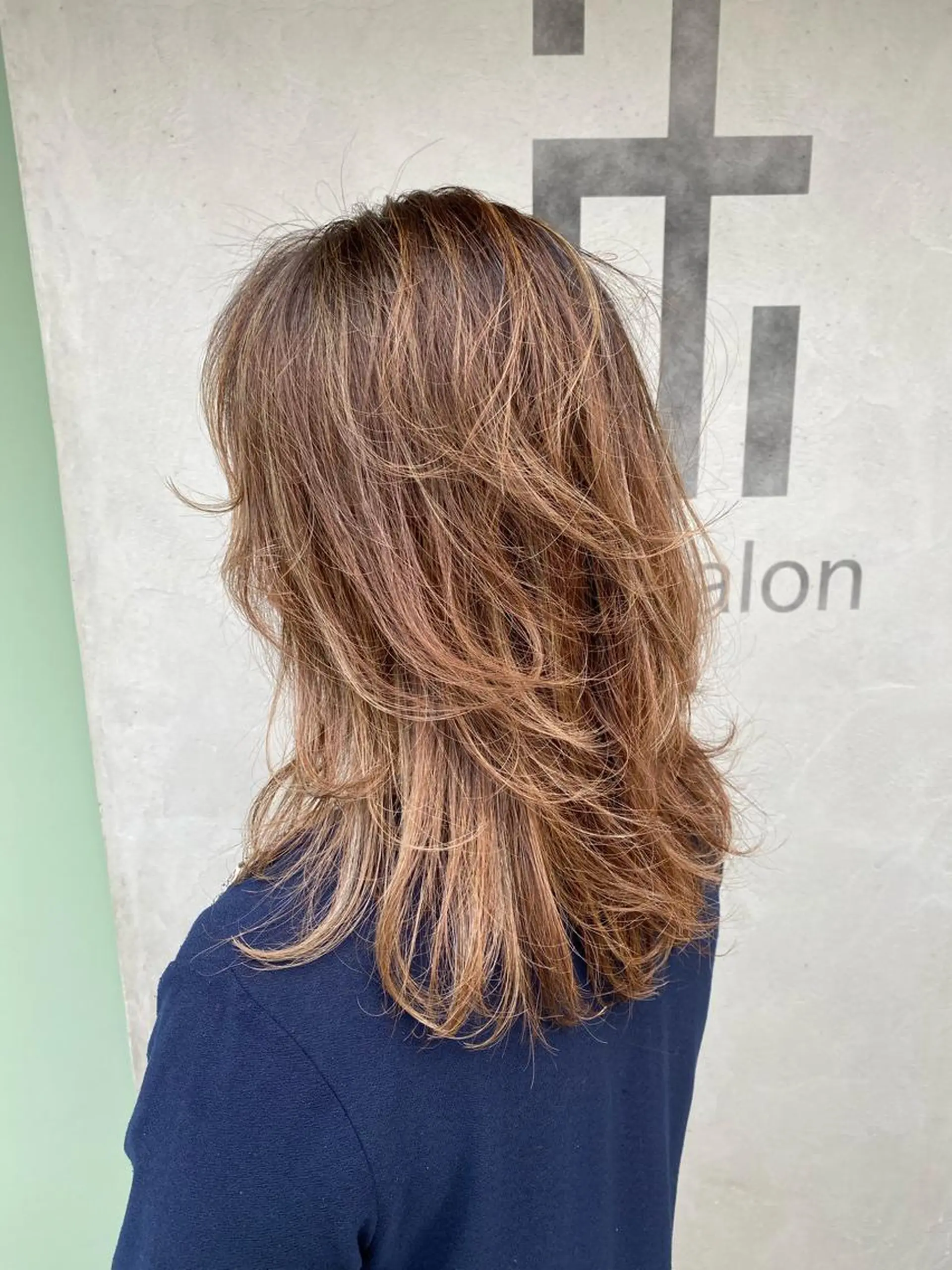 ミディアム カラー ハイライトカラー ハイライト カット ヘアカラー トリートメント 久保亮太 /大人ショートのヘアスタイル