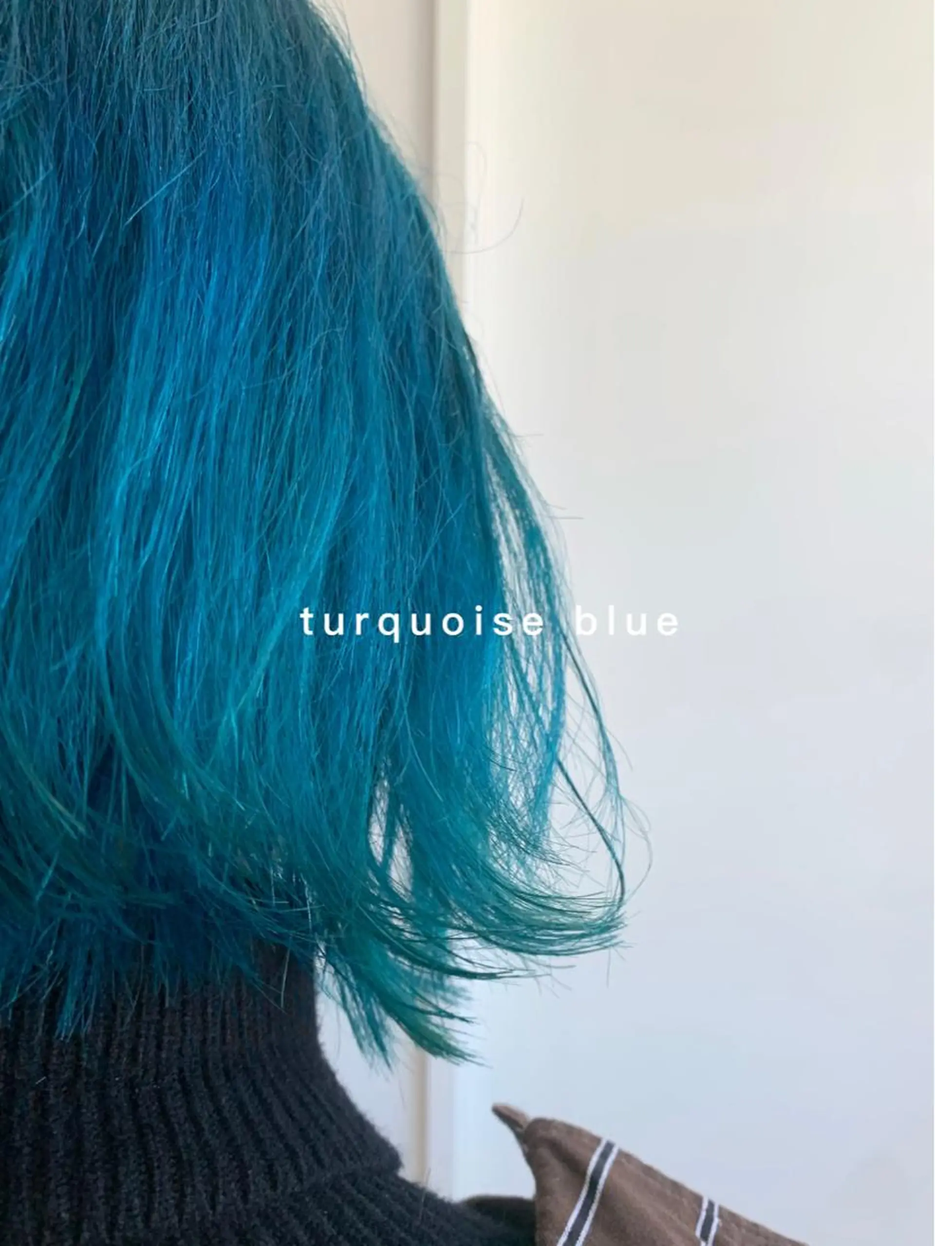 カラー ブリーチ ブルーカラー カット ヘアカラー トリートメント loka所属・山本 晶大のヘアスタイル