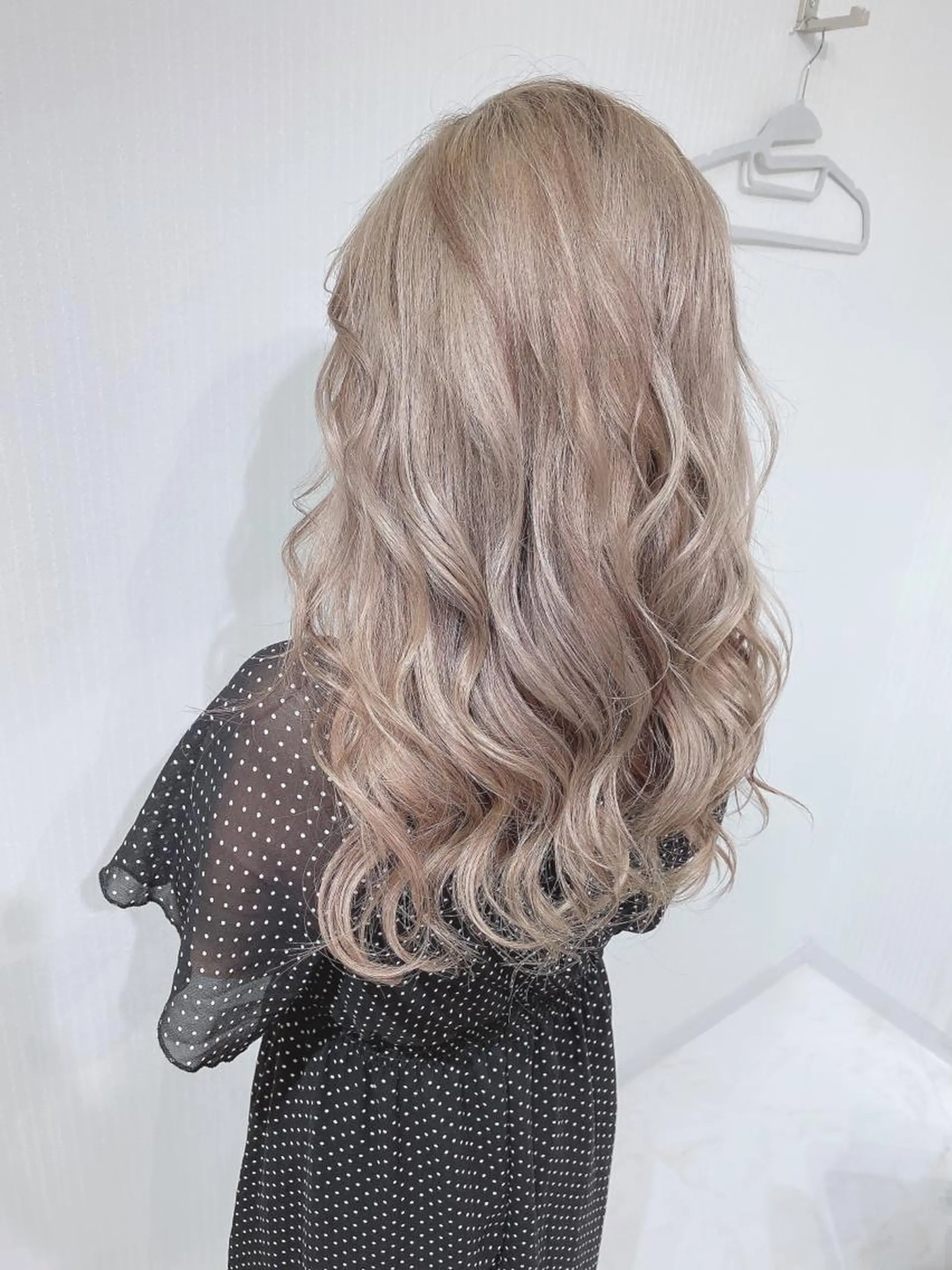 ロング カラー ヘアカラー 【Diar】オーナー アキヨシケンタのヘアスタイル