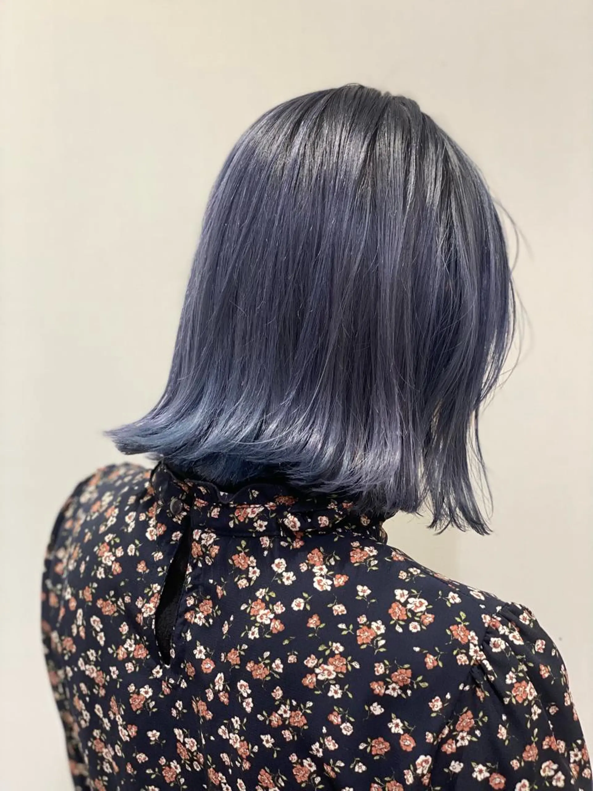 ミディアム カラー ボブ ヘアカラー トリートメント 💎大人ハイライト 💎上杉一也💎のヘアスタイル