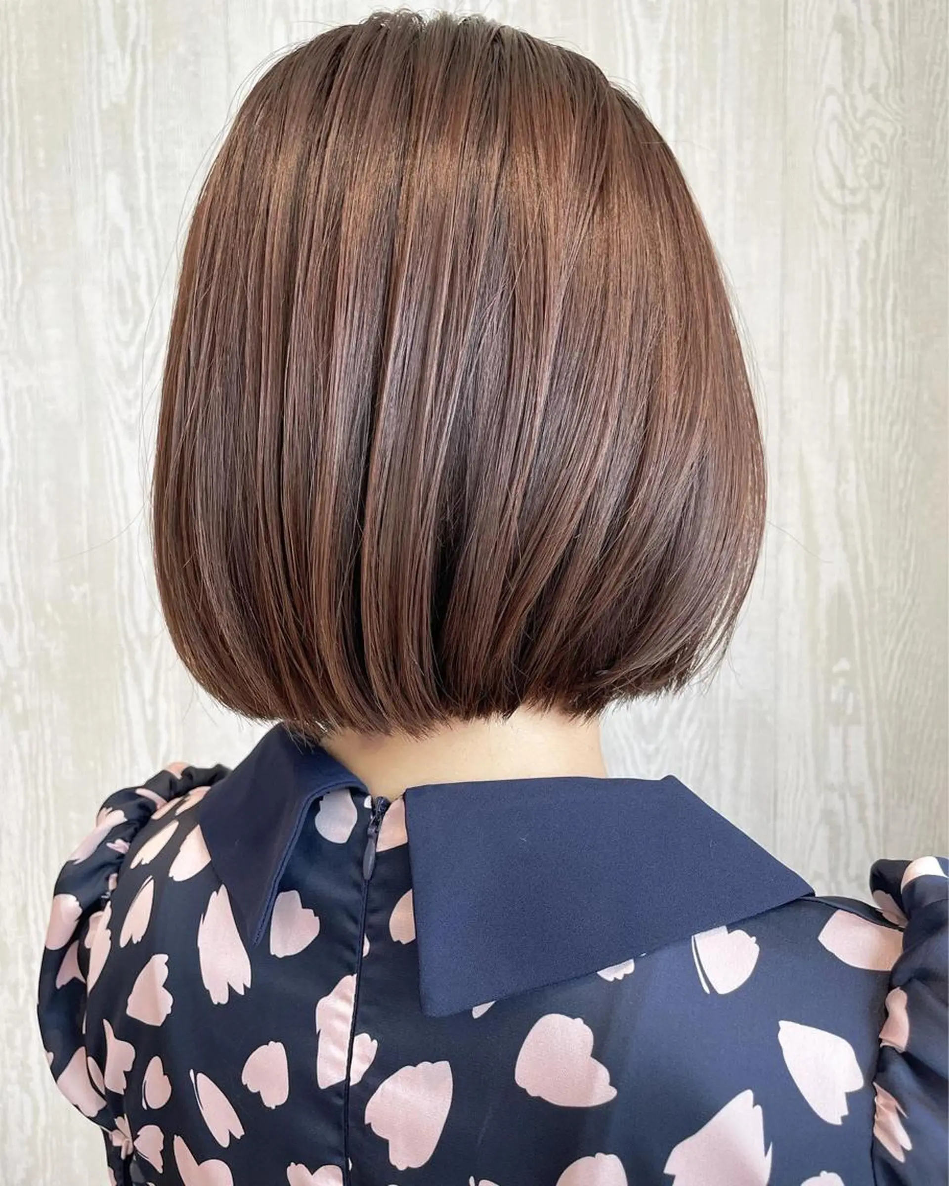 ミディアム カラー アッシュ ベージュカラー 透明感カラー ラベンダーカラー ラベンダーベージュ カット ヘアカラー トリートメント 河合秀明/ハイライト /インナーカラーのヘアスタイル