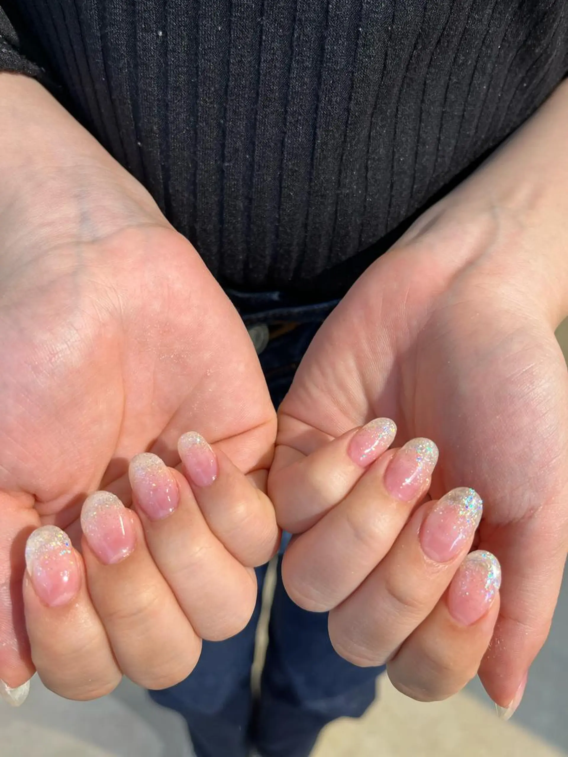 ネイル グラデーション ラメ(グリッター) 小川 奈々花のネイルデザイン