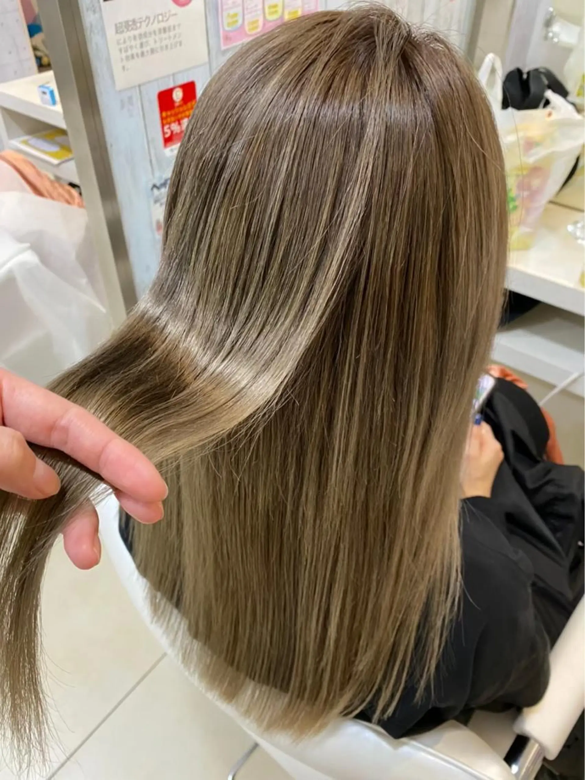 セミロング 艶髪の神様 瀧田嵐士🇰🇷のヘアスタイル