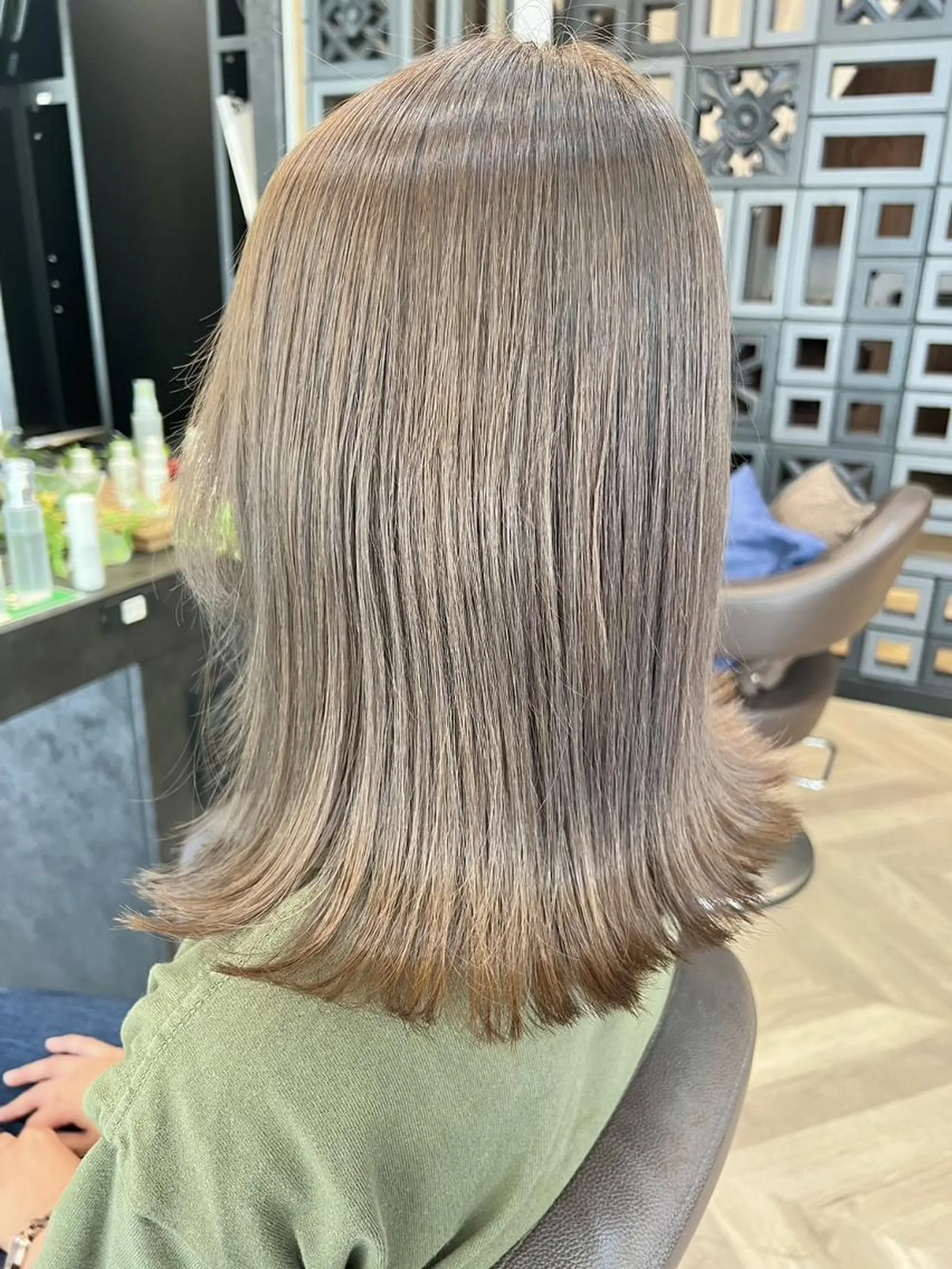 ミディアム fiti 港南台店のヘアスタイル