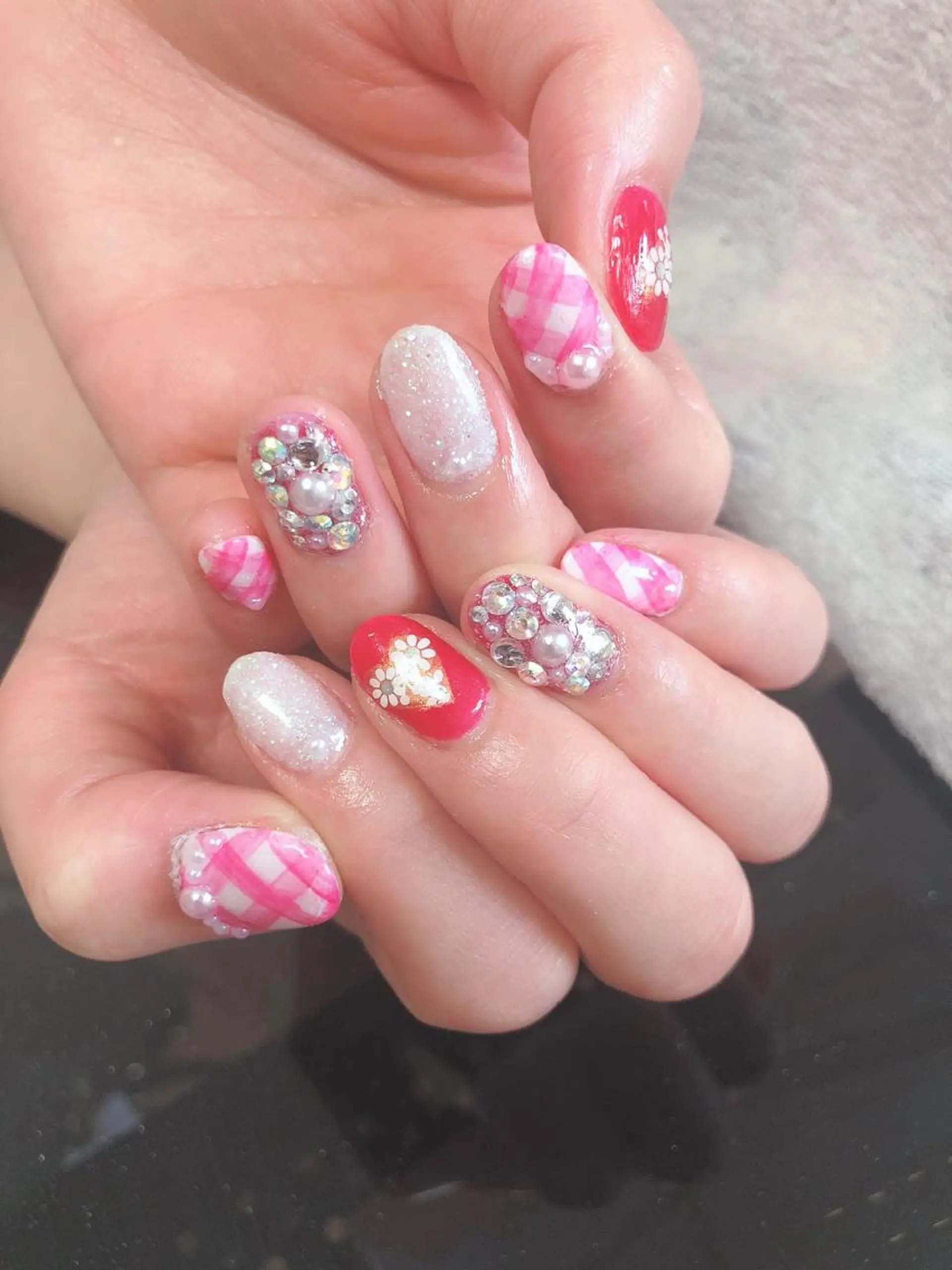 ネイル ハンドネイル 荒井 海輝のネイルデザイン