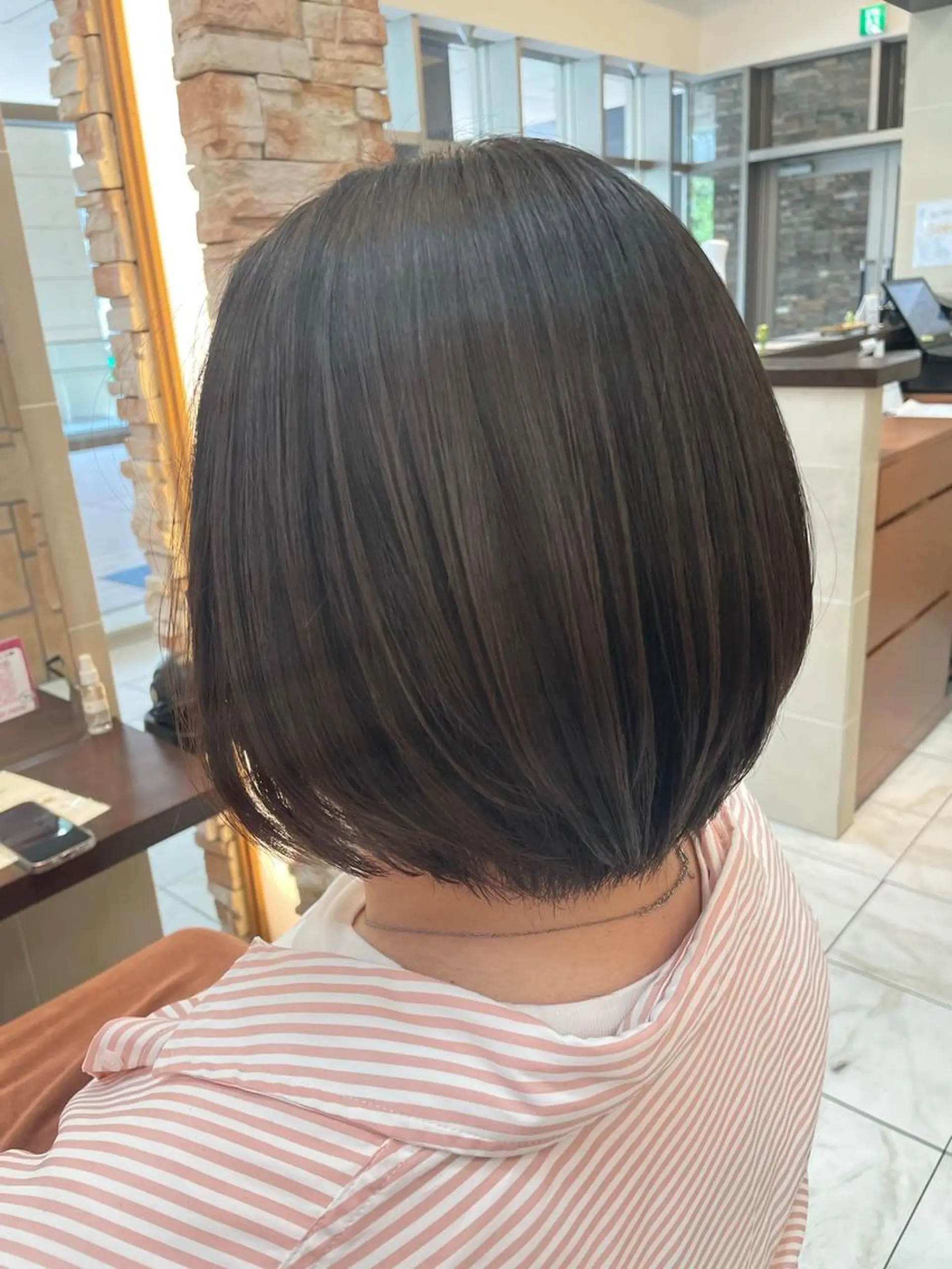 ショート 縮毛矯正 縮毛矯正 トリートメント 垢抜け透明感カラー 🌻篠崎あずさ🌻のヘアスタイル
